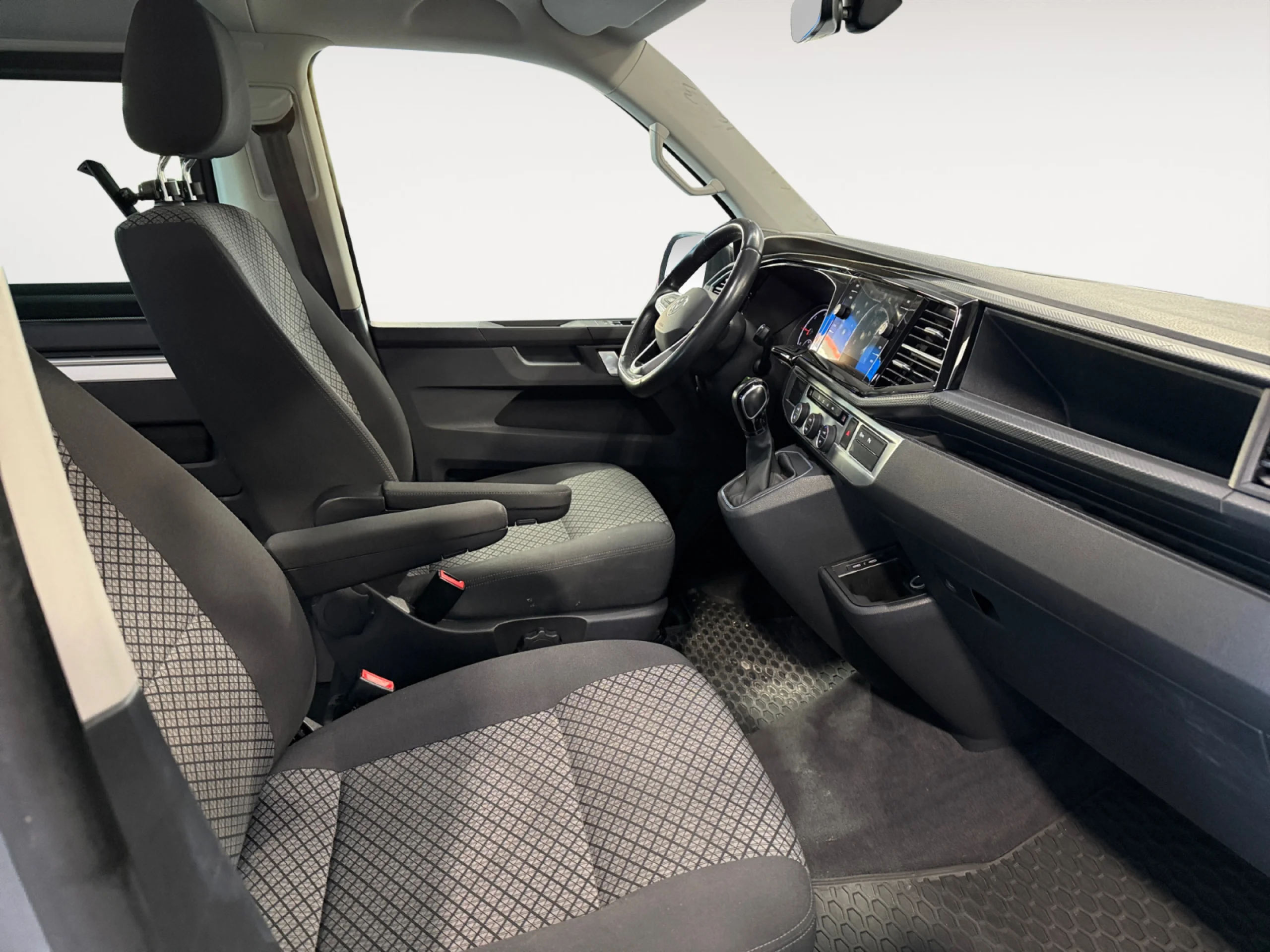 VOLKSWAGEN Multivan PREMIUM CORTO 2.0 TDI 150KW BMT DSG - Foto 5