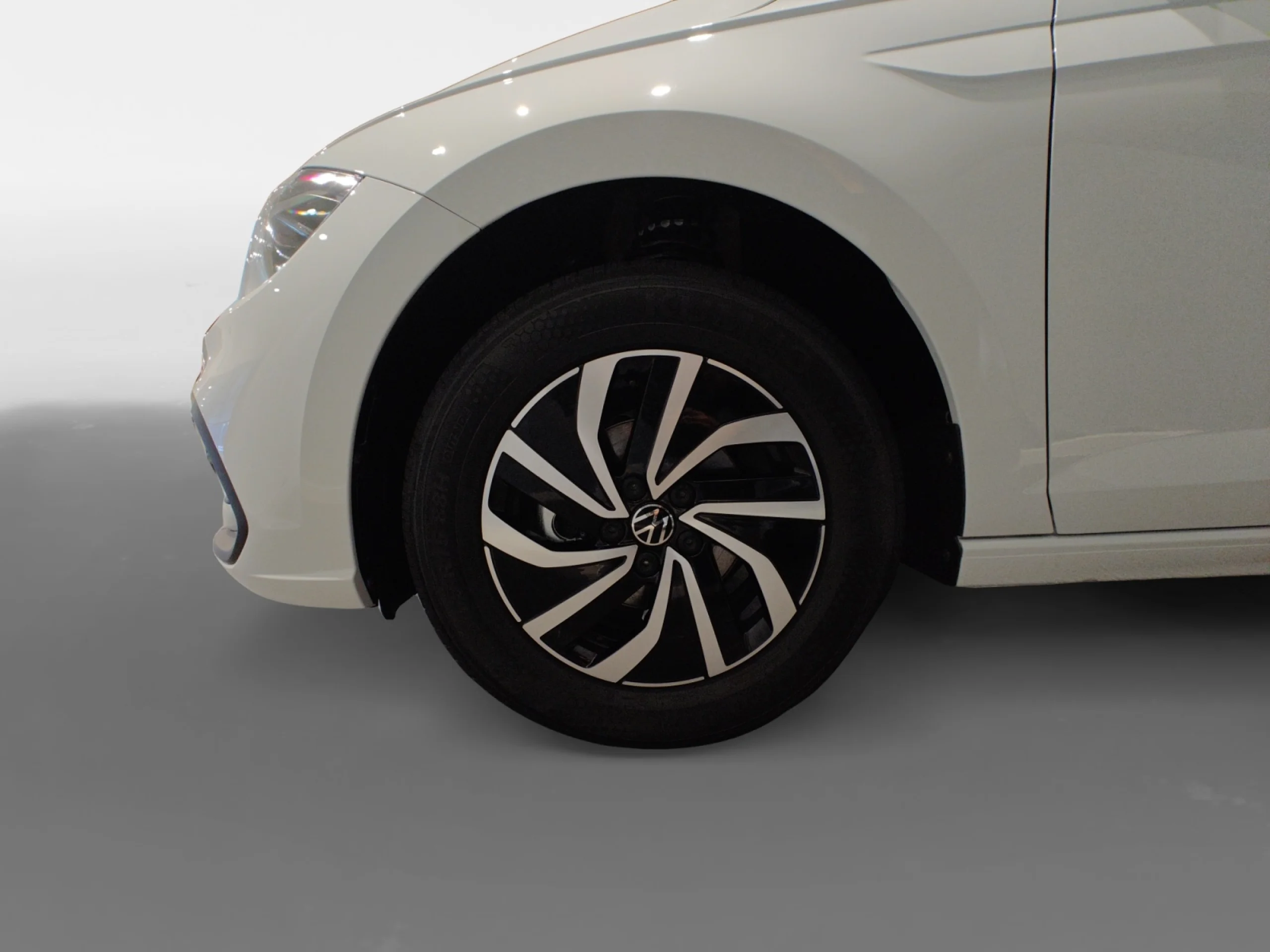 VOLKSWAGEN POLO MATCH 1.0 TSI 70KW (95CV) - Foto 8