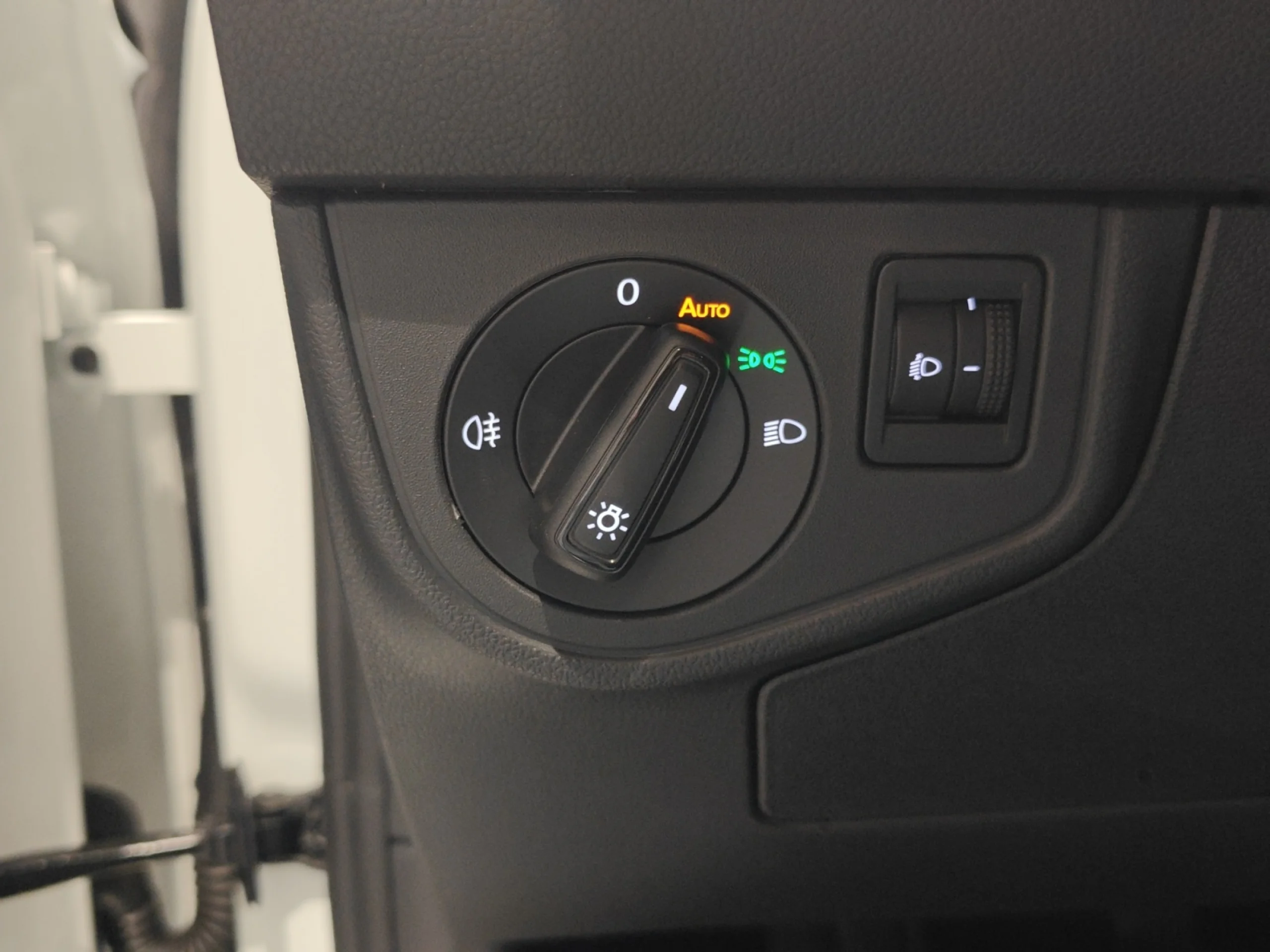 VOLKSWAGEN POLO MATCH 1.0 TSI 70KW (95CV) - Foto 12