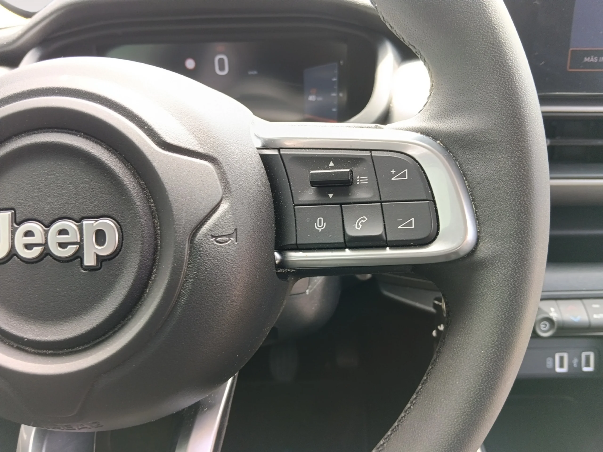 JEEP AVENGER 1.2 G 74KW (100CV) ALTITUDE - Foto 11