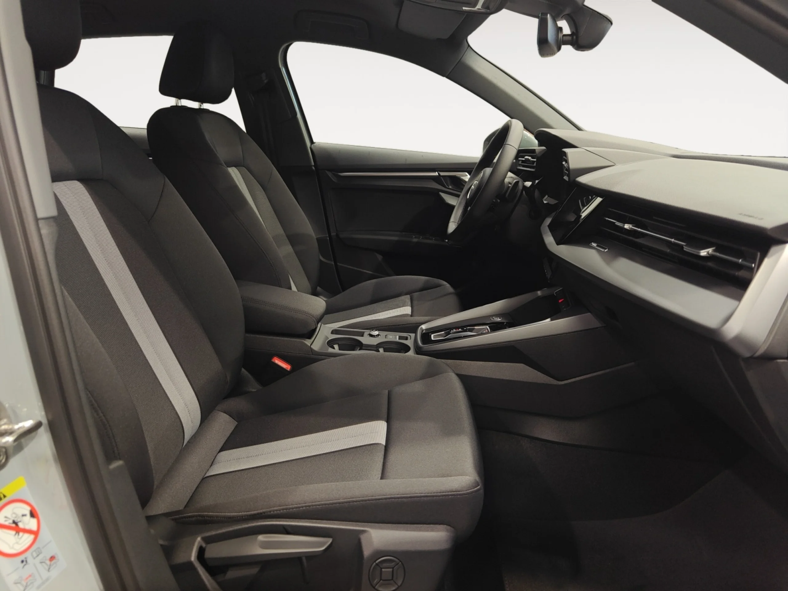 AUDI A3 SPORTBACK ADVANCED 40 TFSI E 150KW S TRO - Foto 5