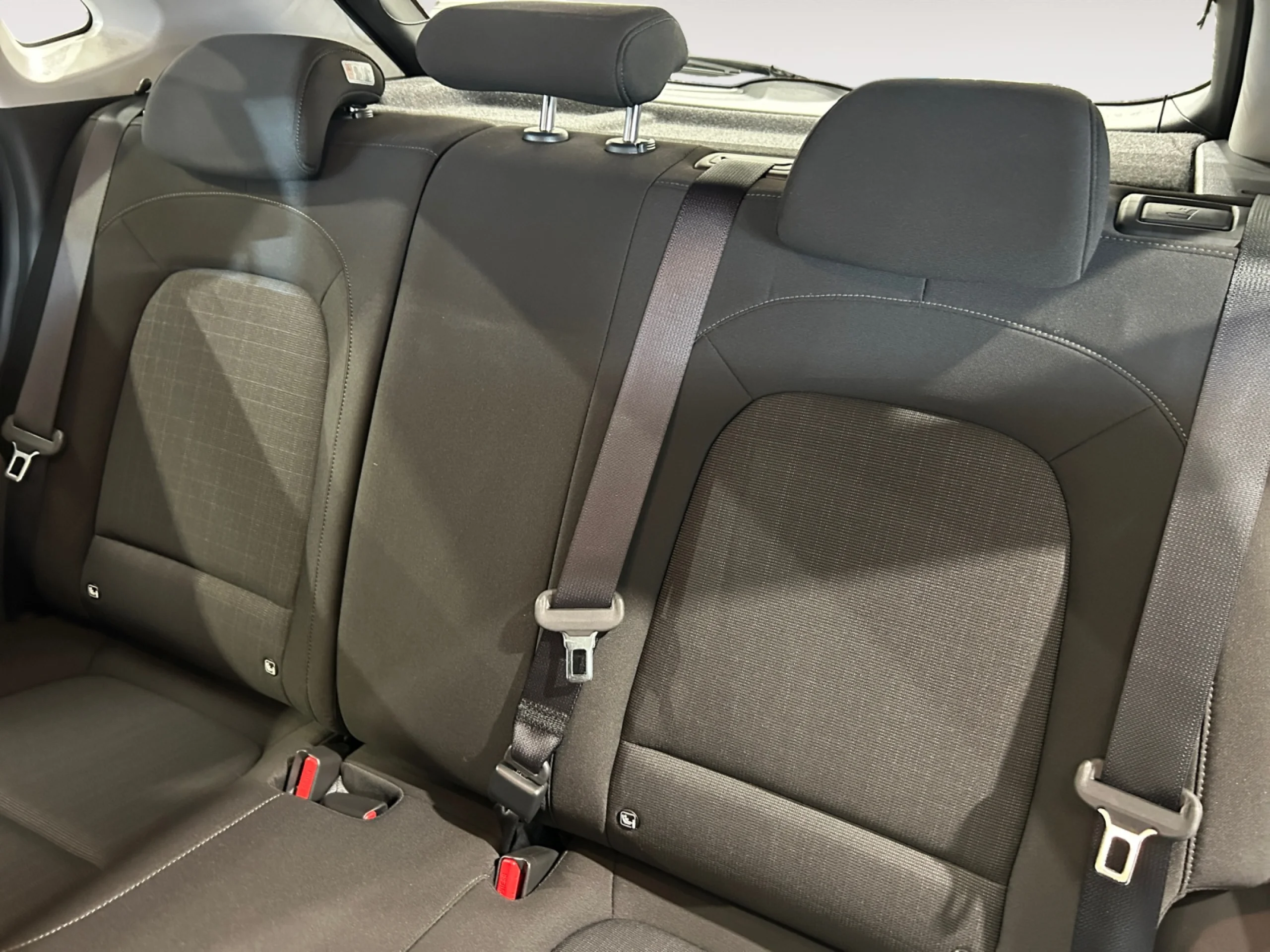 HYUNDAI KONA 1.0 TGDI MAXX 4X2 - Foto 6