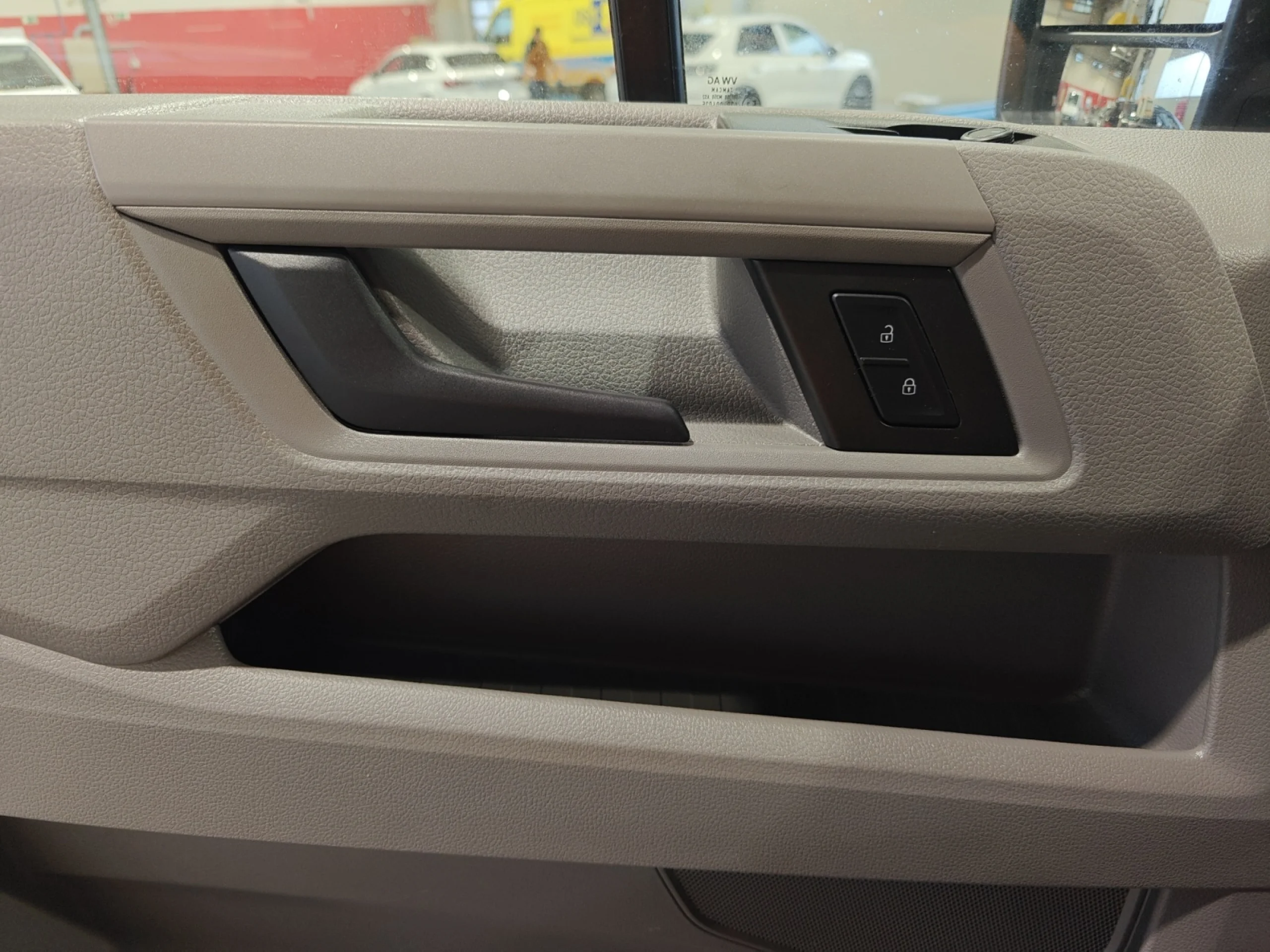 VOLKSWAGEN CRAFTER 35 FURGÓN BL TA L4H3 2.0TDI 103KW AUTO - Foto 13