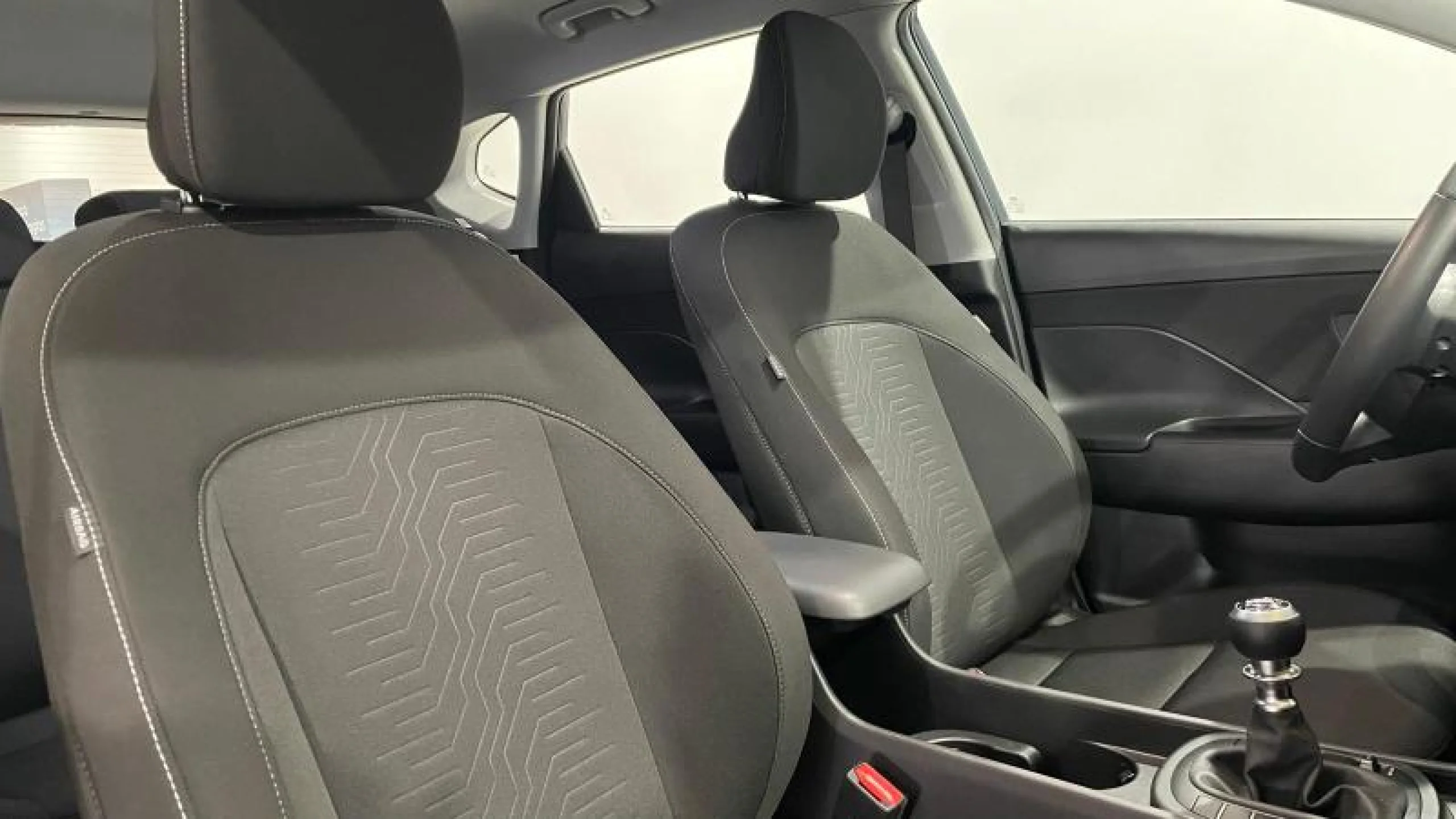 HYUNDAI KONA HEV 1.6GDI 138CV DT XLS - Foto 12