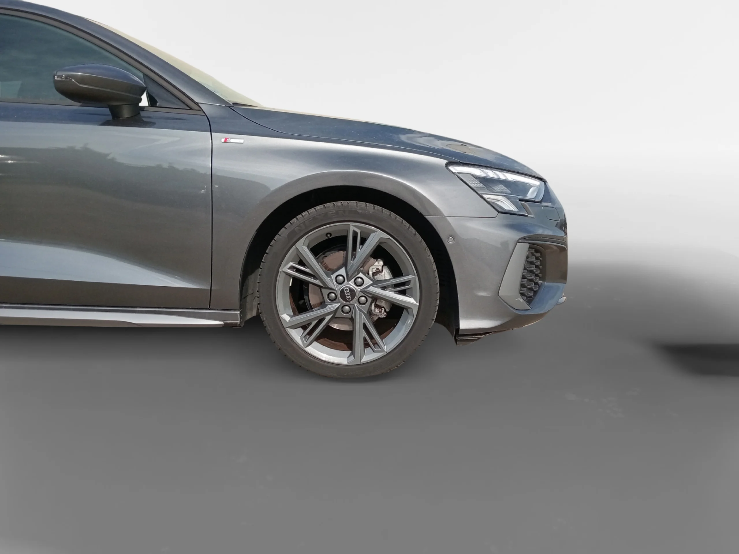 AUDI A3 SPORTBACK BLACK LINE 35 TFSI 110KW S TRO - Foto 8