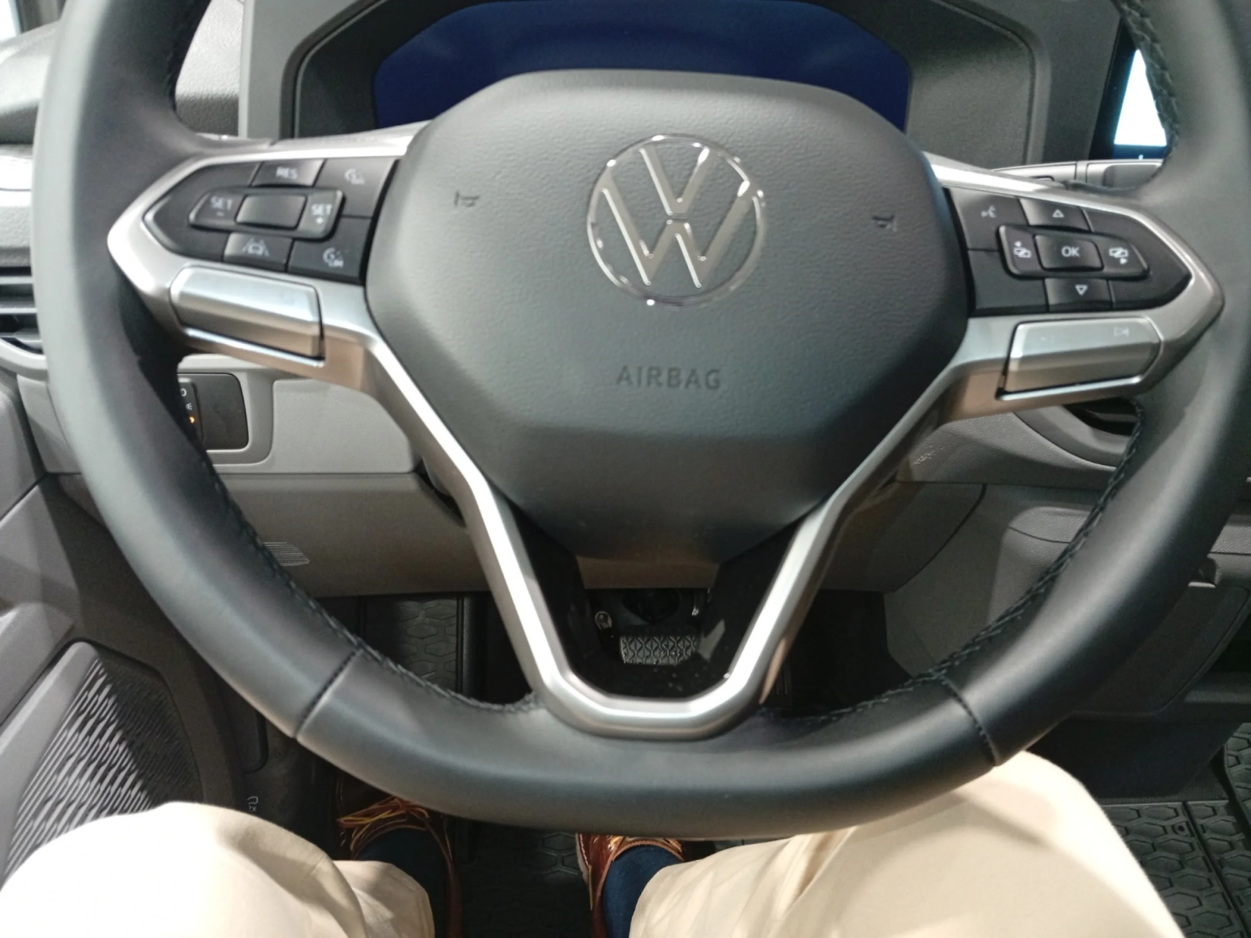 VW COMERCIALES CARAVELLE CARAVELLE   CARAVELLE  BATALLA CORTA  2.0 TDI 110 KW (150 CV) AUT 8 VEL. - Foto 9