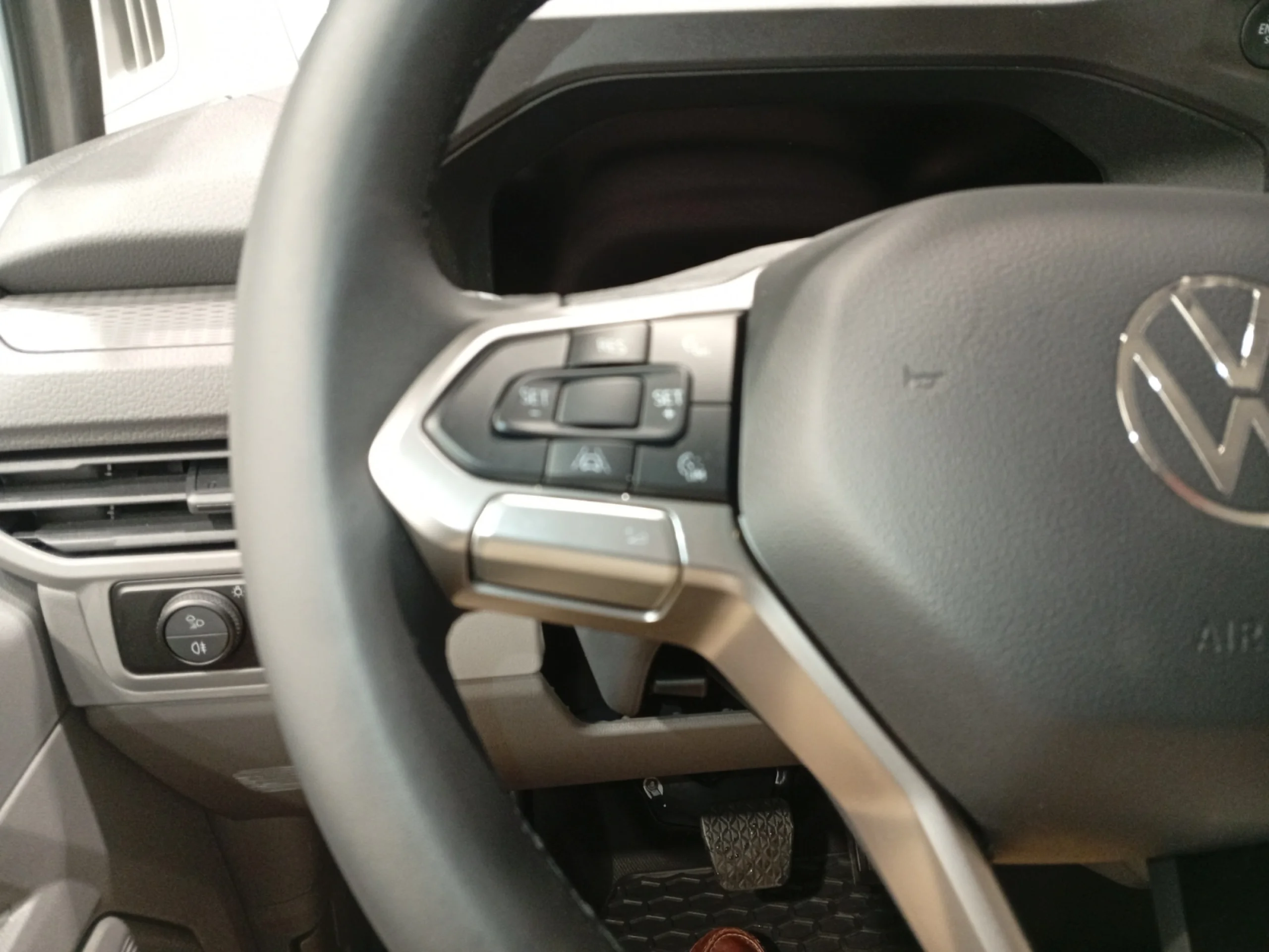 VW COMERCIALES CARAVELLE CARAVELLE   CARAVELLE  BATALLA CORTA  2.0 TDI 110 KW (150 CV) AUT 8 VEL. - Foto 11