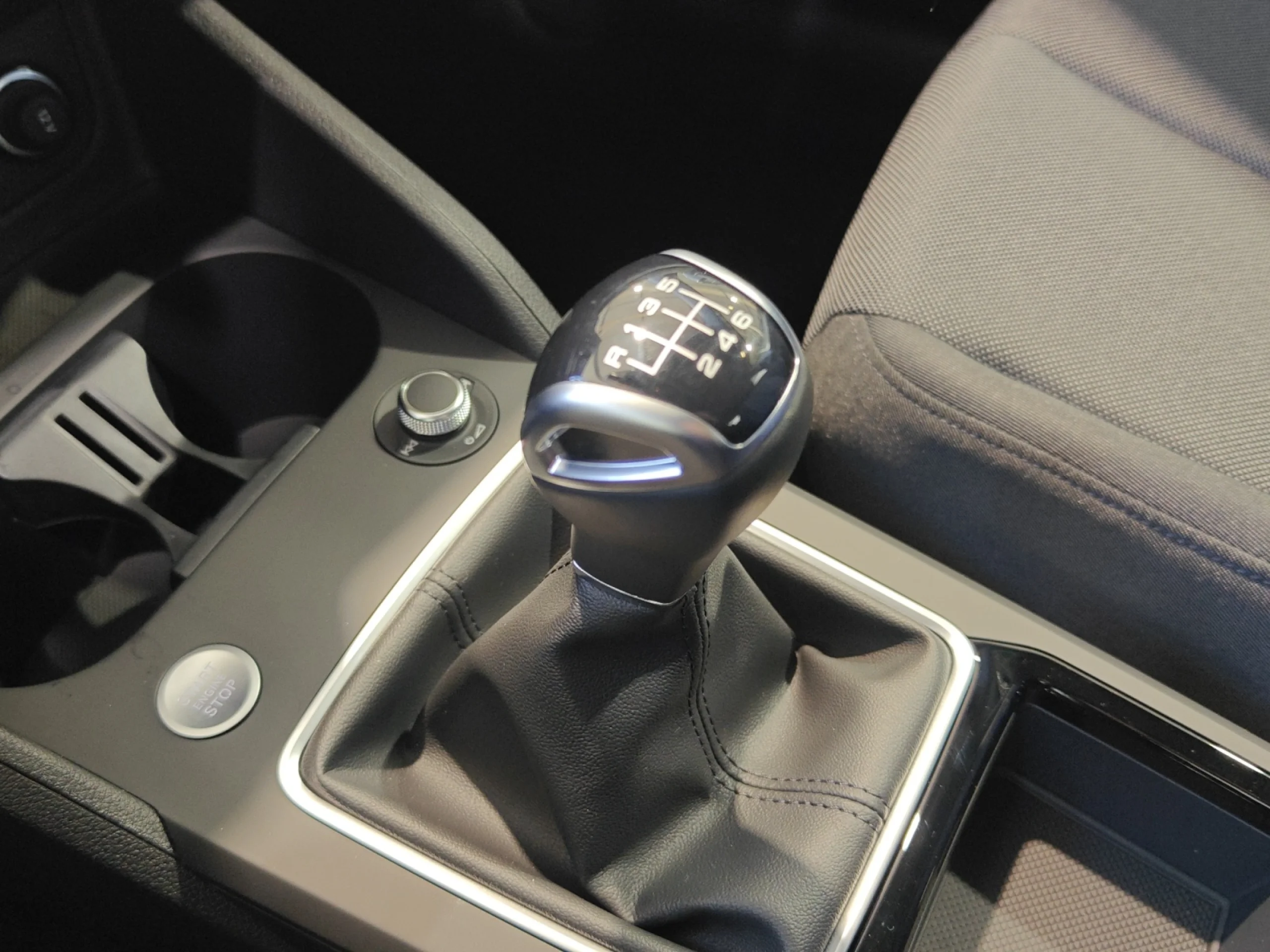 AUDI Q2 ADVANCED 30 TDI 85KW (116CV) - Foto 17