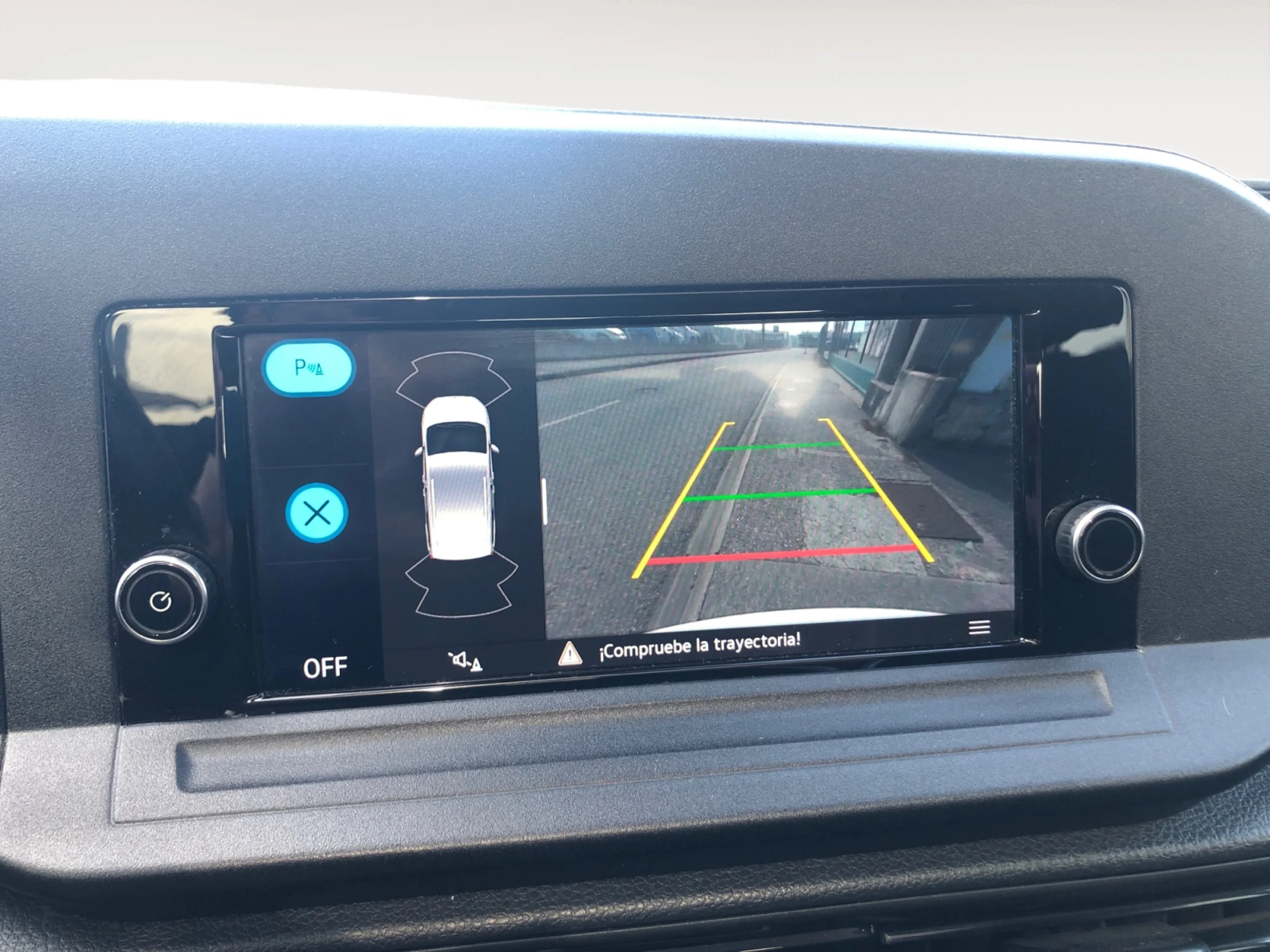 VOLKSWAGEN CADDY OUTDOOR 2.0 TDI 90KW (122CV) - Foto 16