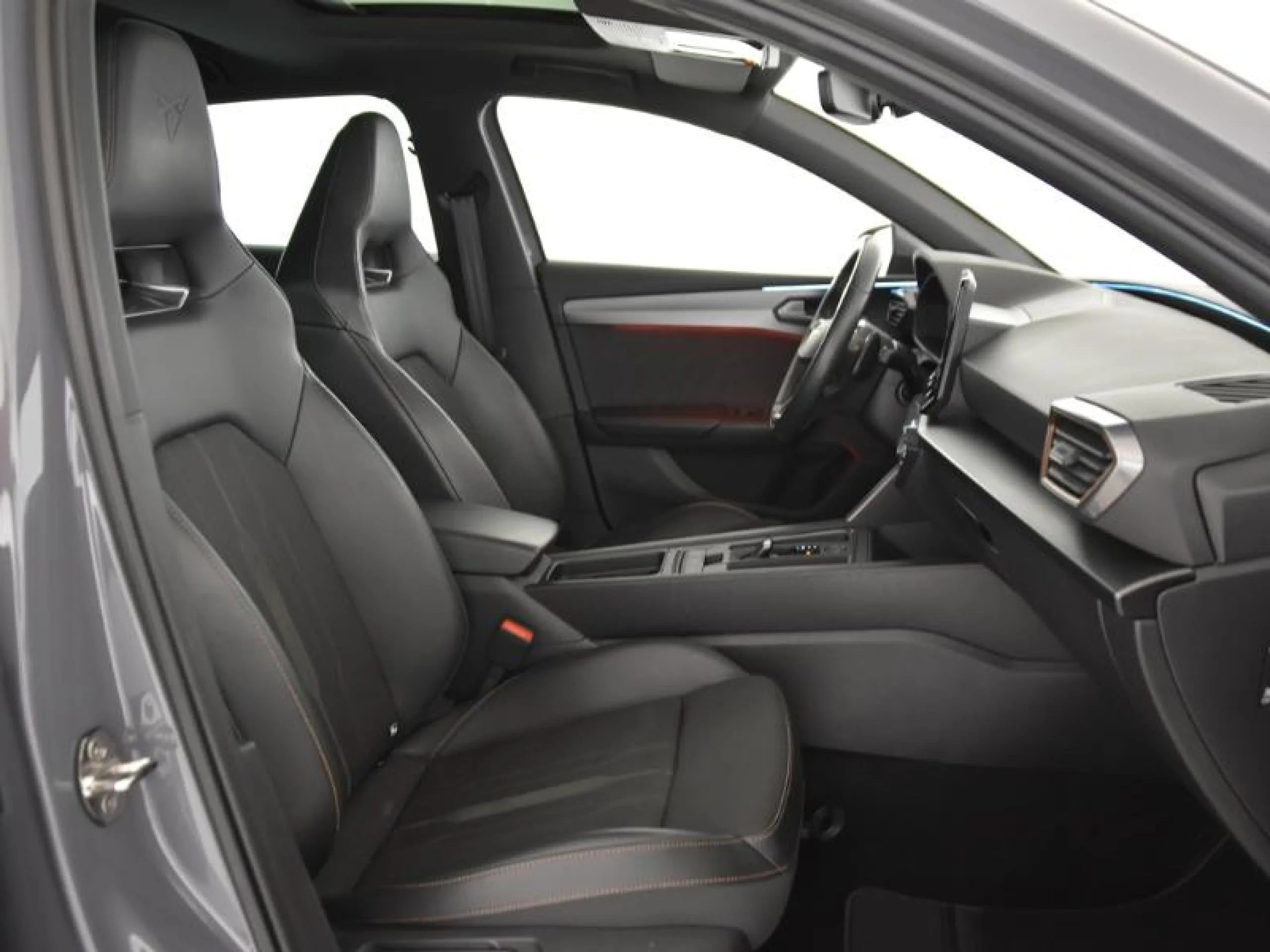 CUPRA LEON 1.4 E HYBRID 180KW (245CV) DSG - Foto 5