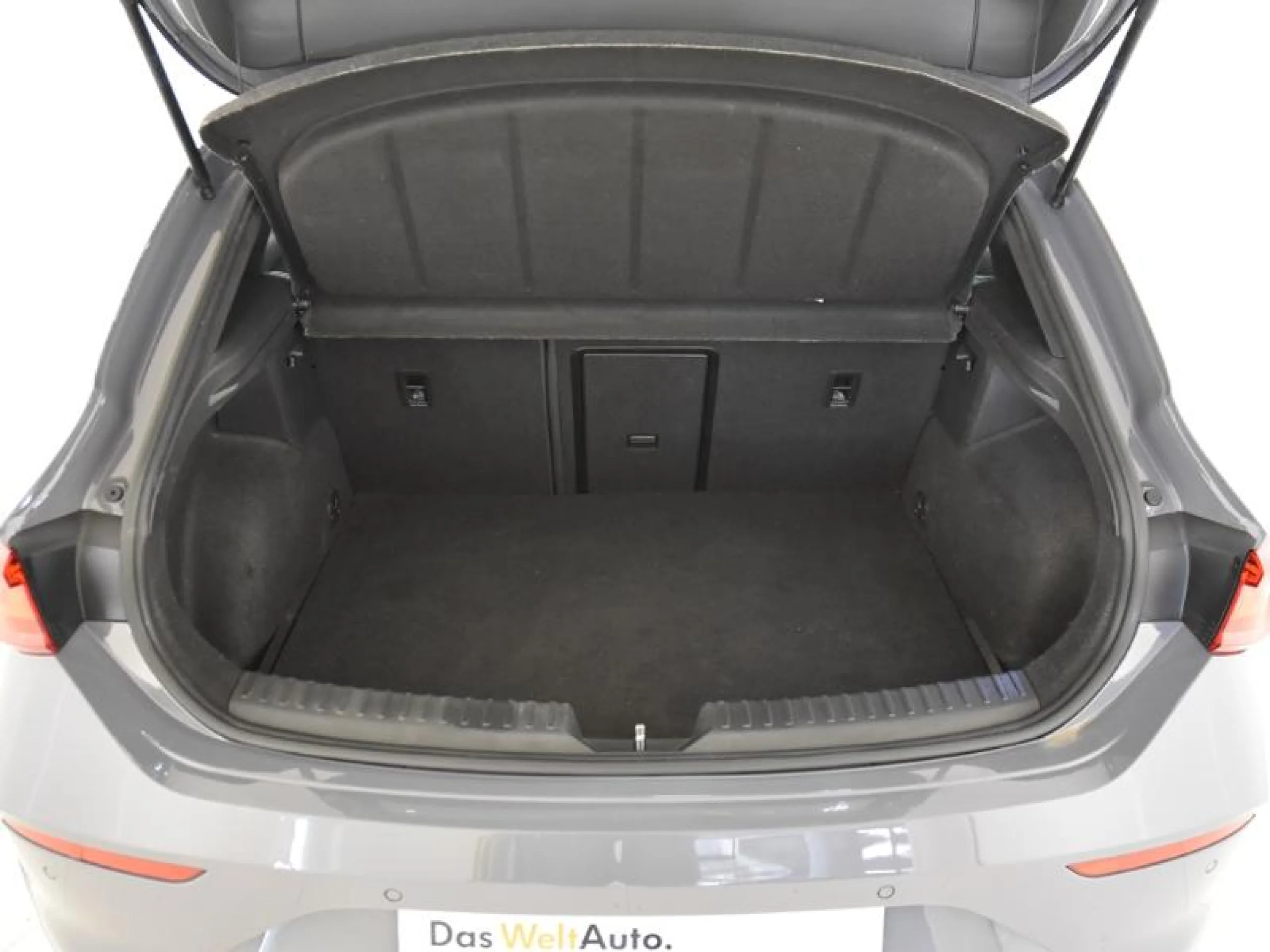 CUPRA LEON 1.4 E HYBRID 180KW (245CV) DSG - Foto 7