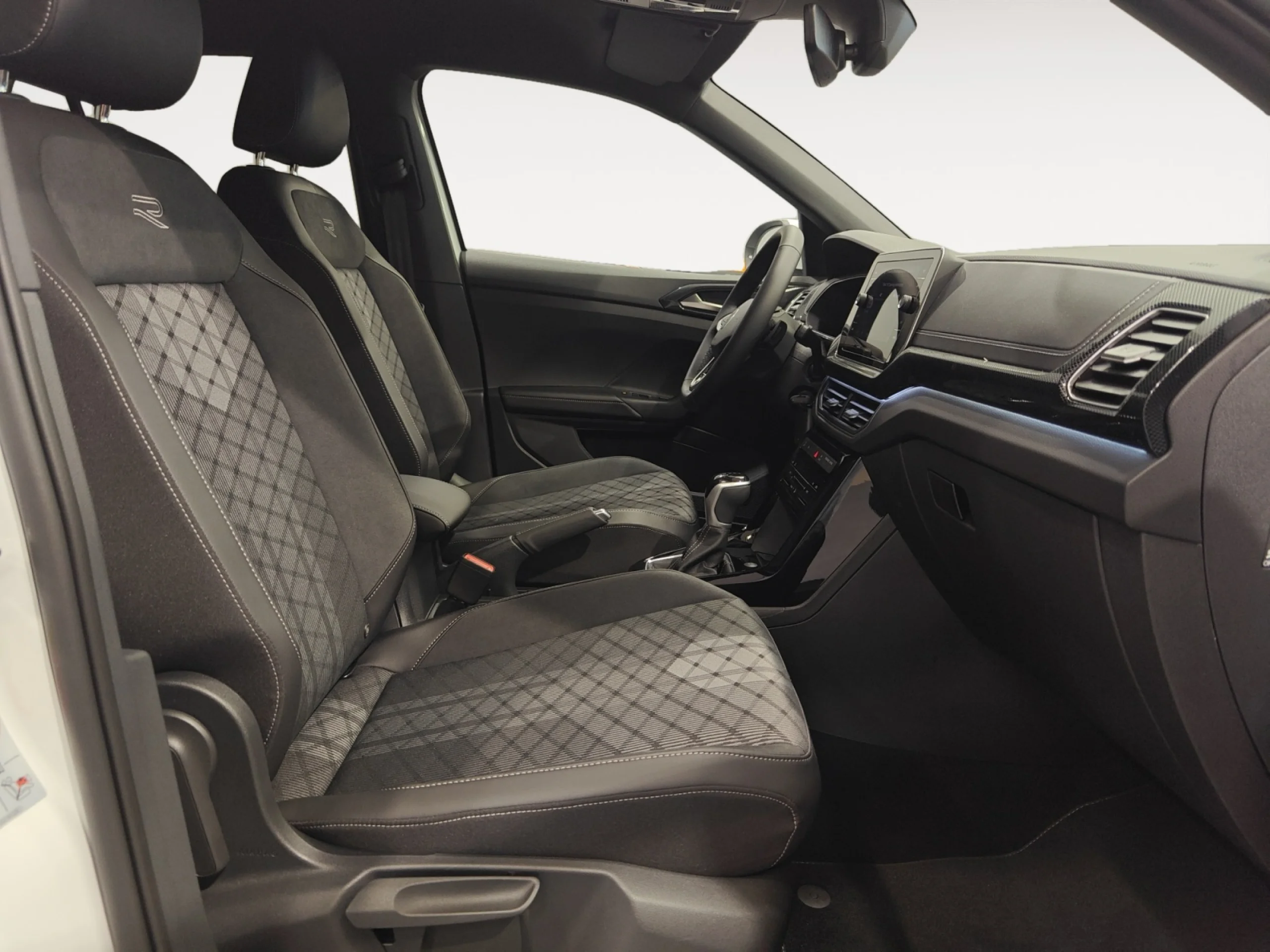 VOLKSWAGEN T CROSS R LINE 1.0 TSI 85KW (116CV) DSG - Foto 5