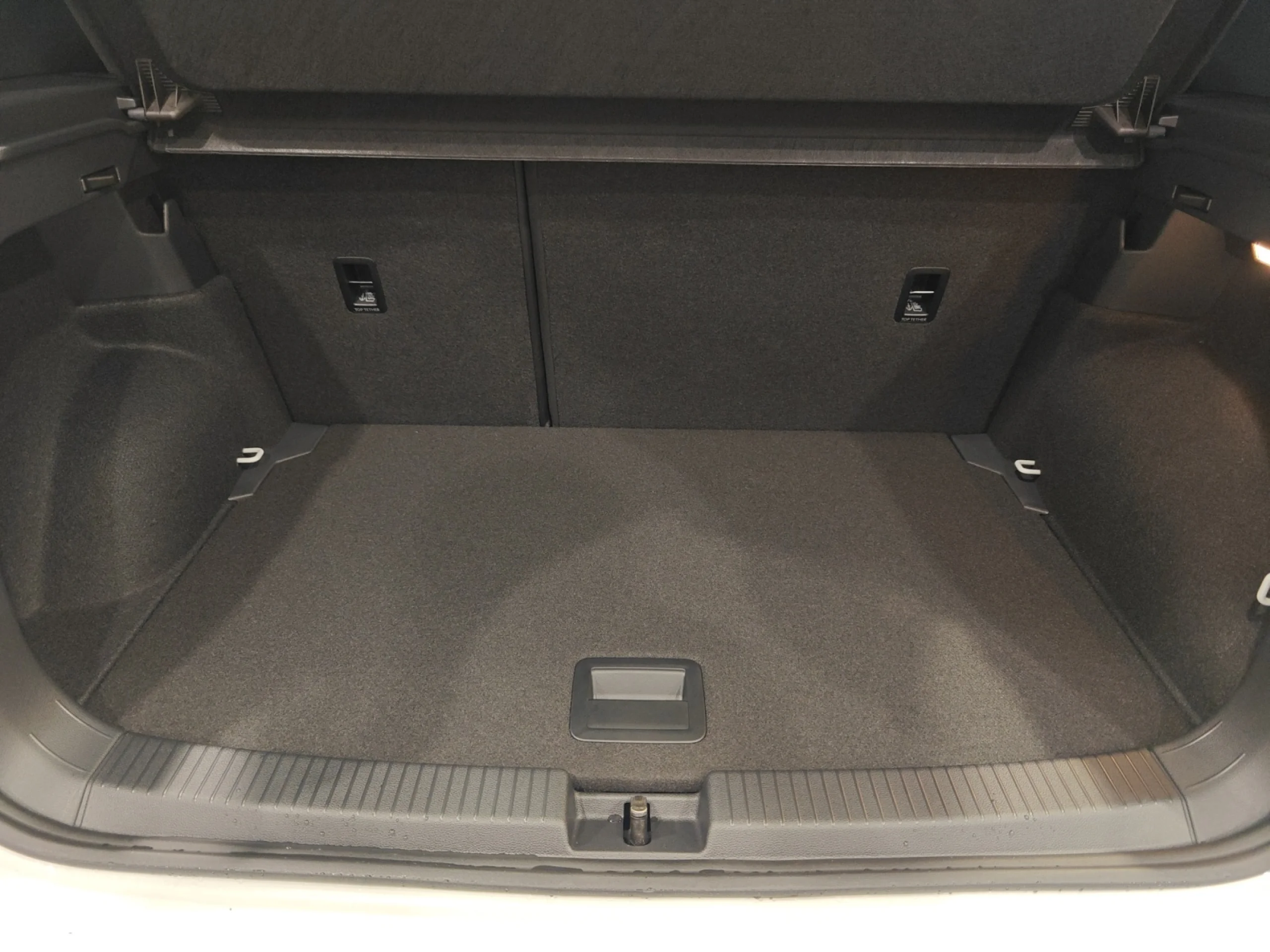 VOLKSWAGEN T CROSS R LINE 1.0 TSI 85KW (116CV) DSG - Foto 7