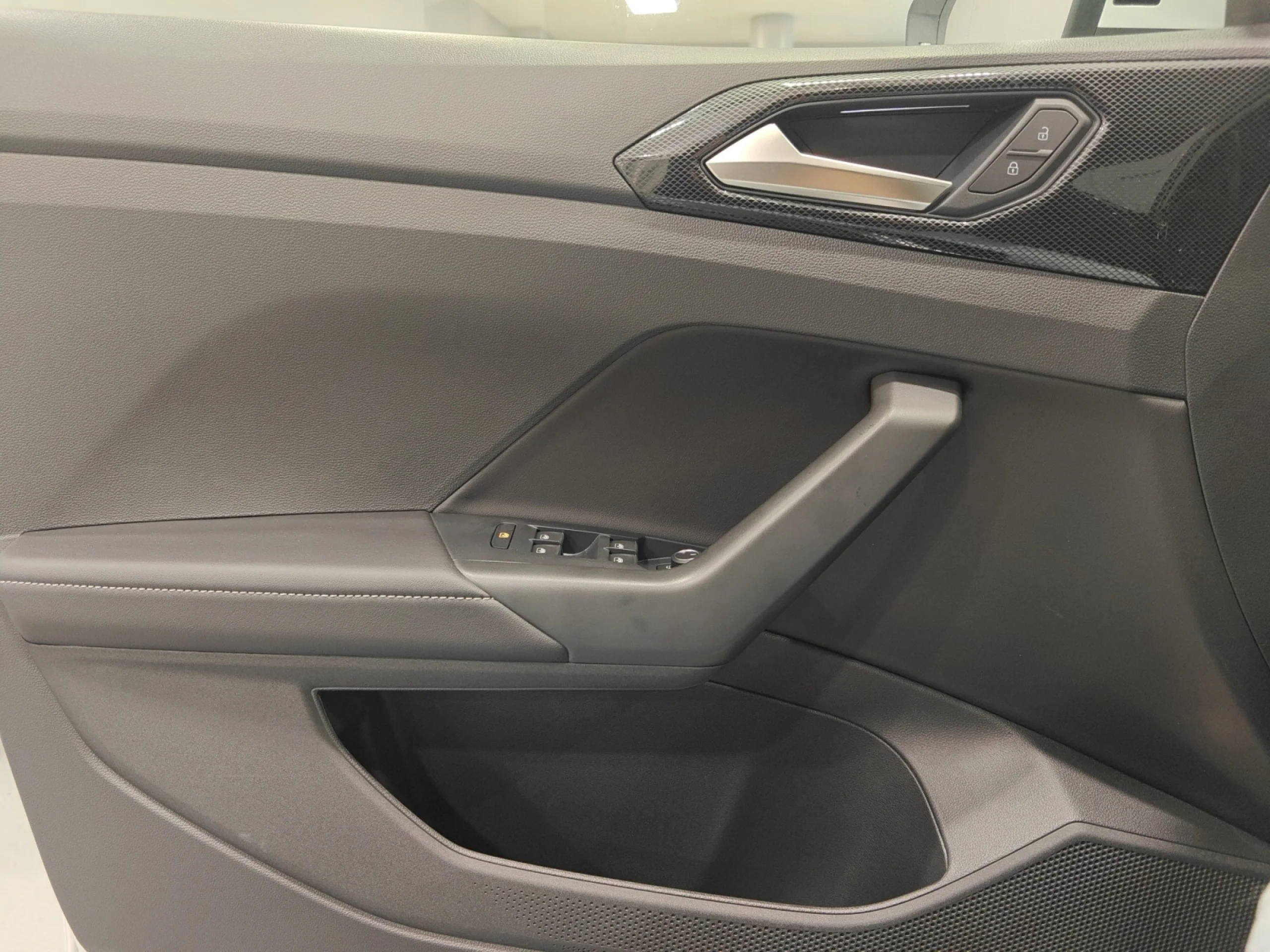 VOLKSWAGEN T CROSS R LINE 1.0 TSI 85KW (116CV) DSG - Foto 13