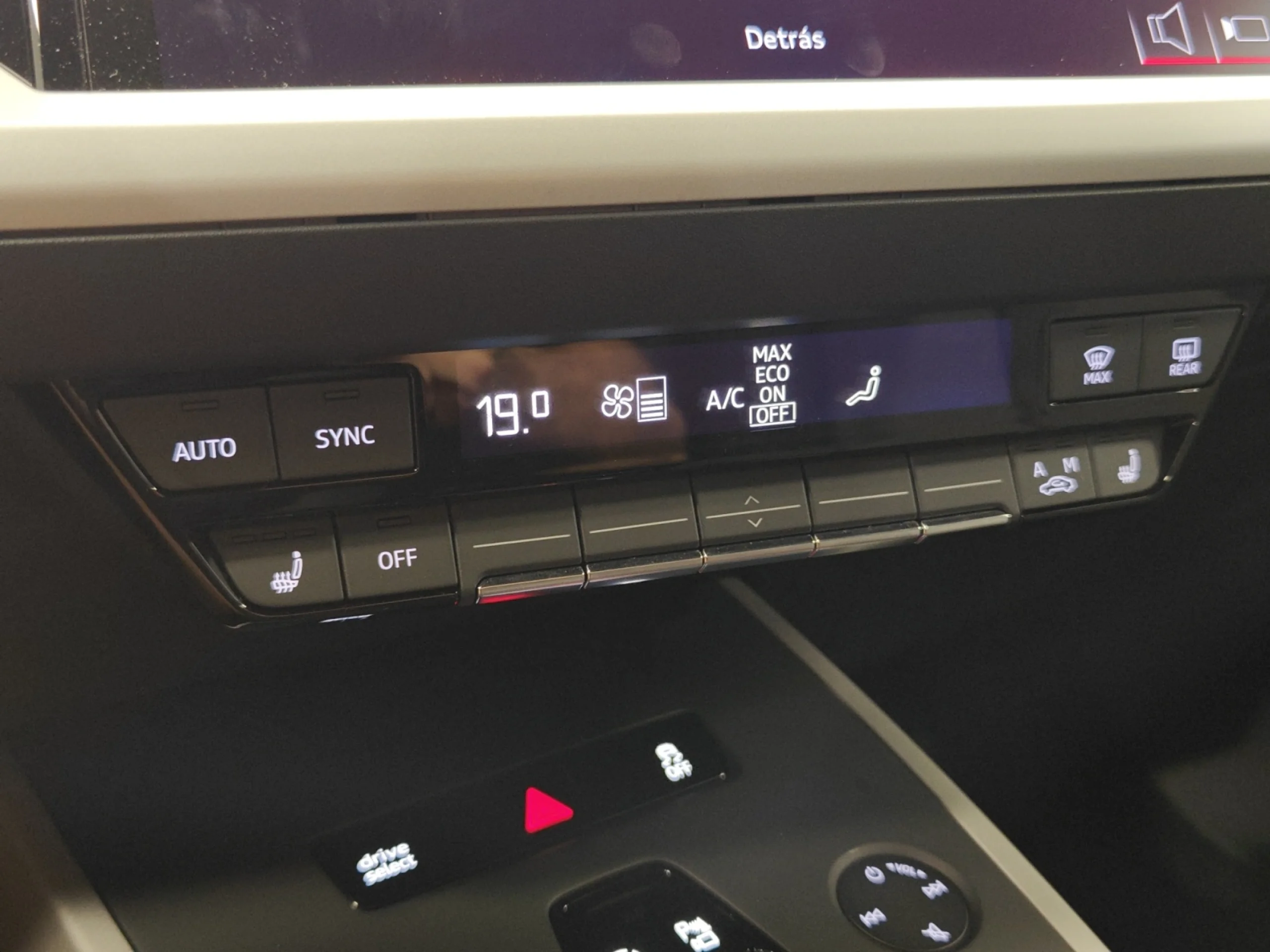 AUDI Q4 E TRON ADVANCED 40 E TRON 150KW 63KWH - Foto 20