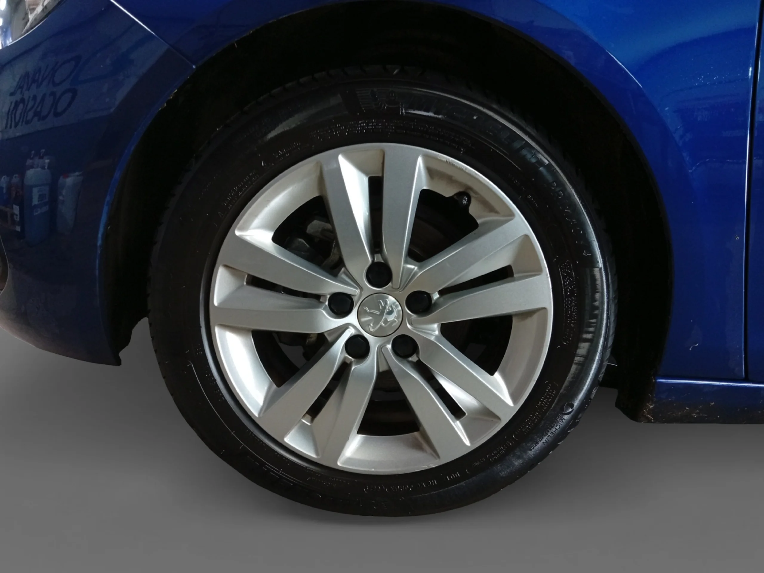 PEUGEOT 308 1.2 110CV - Foto 9