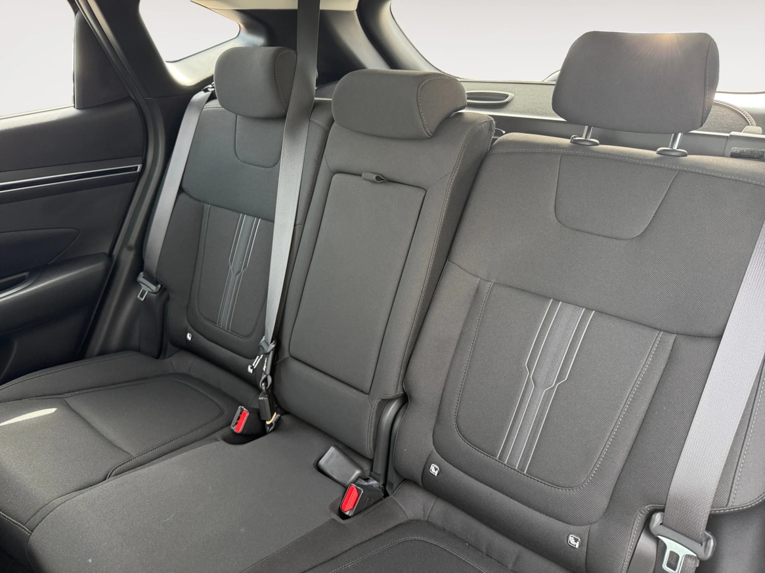 HYUNDAI TUCSON 1.6 TGDI PHEV 195KW MAXX AUTO 4X4 - Foto 6