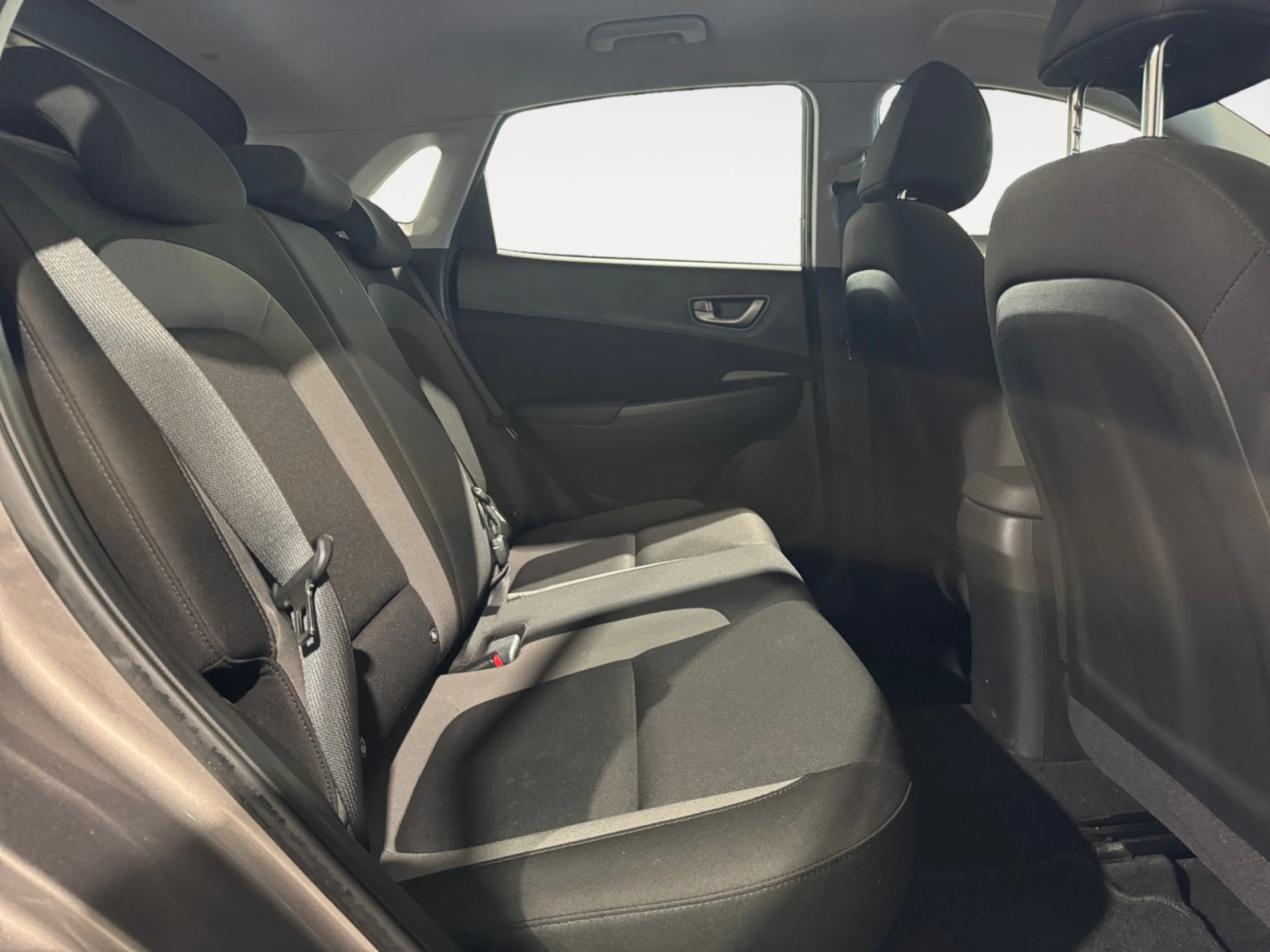 HYUNDAI KONA 1.0 TGDI ESSENCE 4X2 - Foto 6