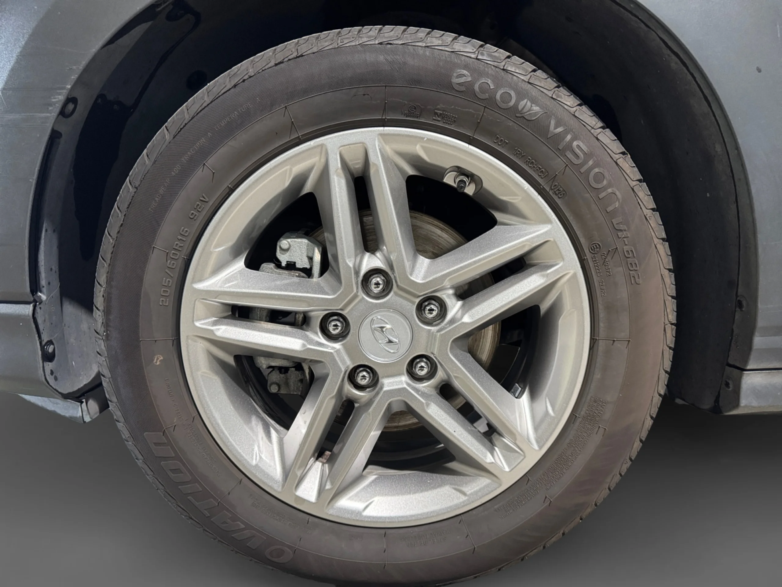 HYUNDAI KONA 1.0 TGDI ESSENCE 4X2 - Foto 9