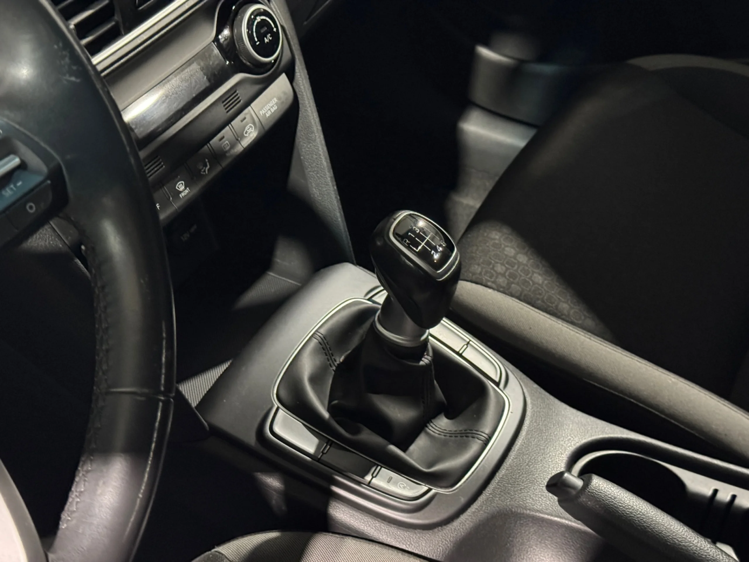 HYUNDAI KONA 1.0 TGDI ESSENCE 4X2 - Foto 10