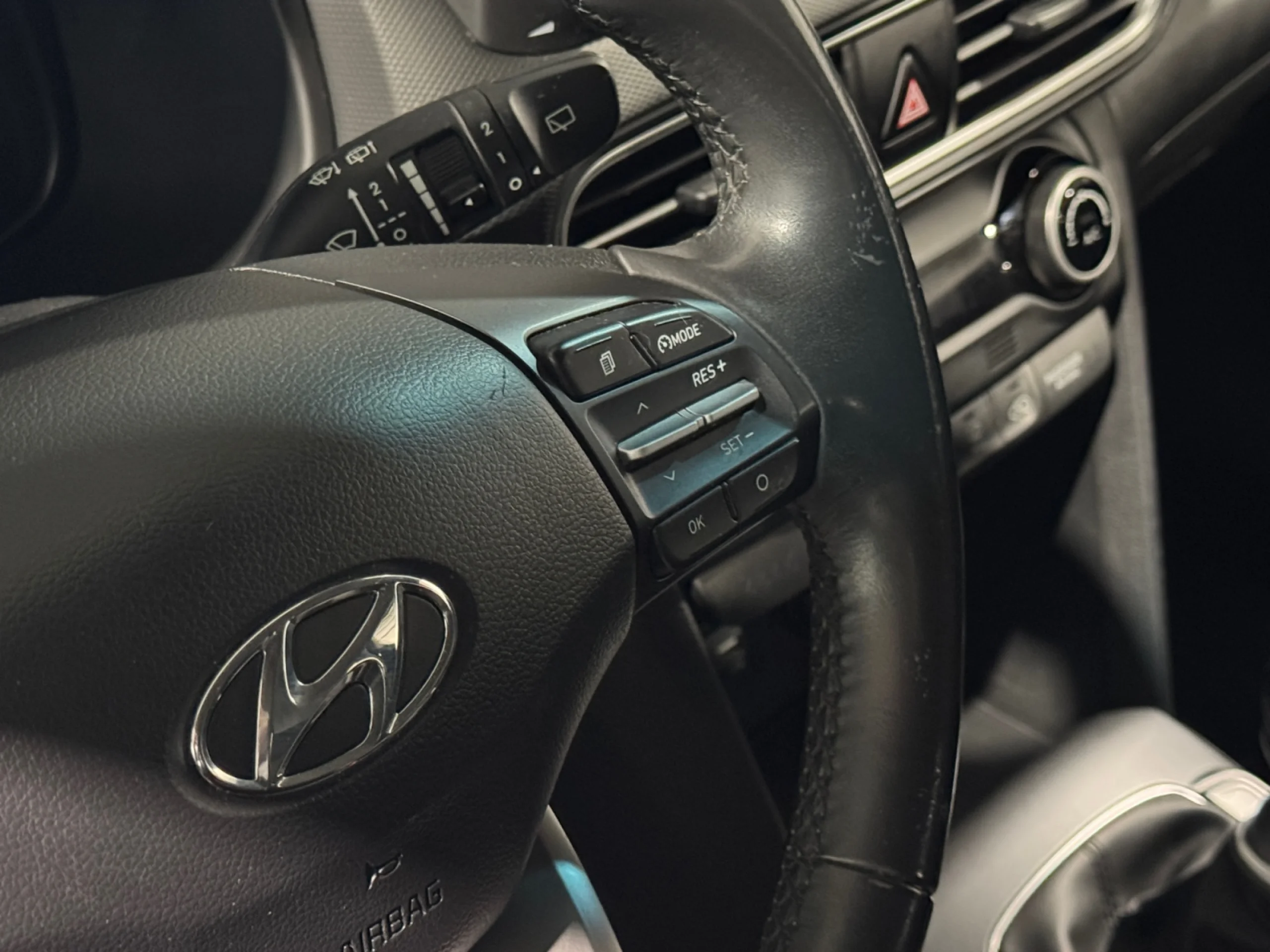 HYUNDAI KONA 1.0 TGDI ESSENCE 4X2 - Foto 12