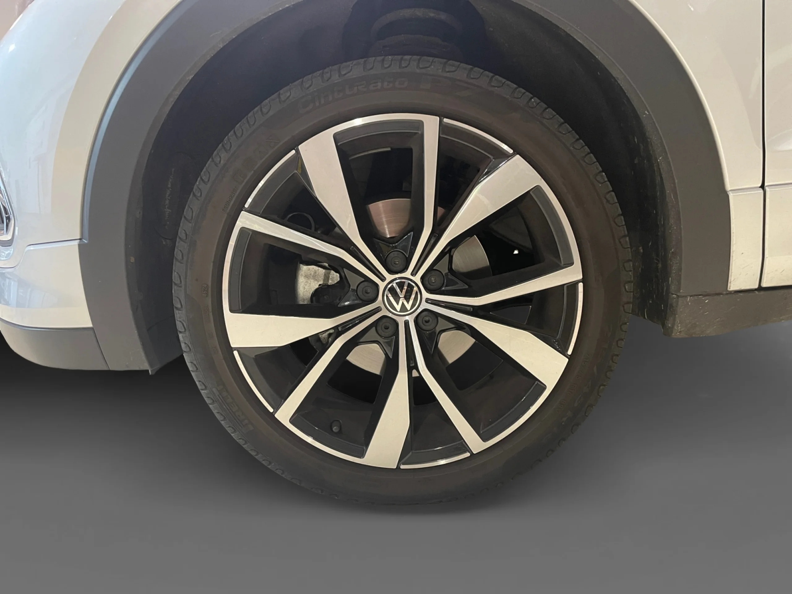 VOLKSWAGEN T CROSS R LINE 1.5 TSI 110KW (150CV) DSG - Foto 8