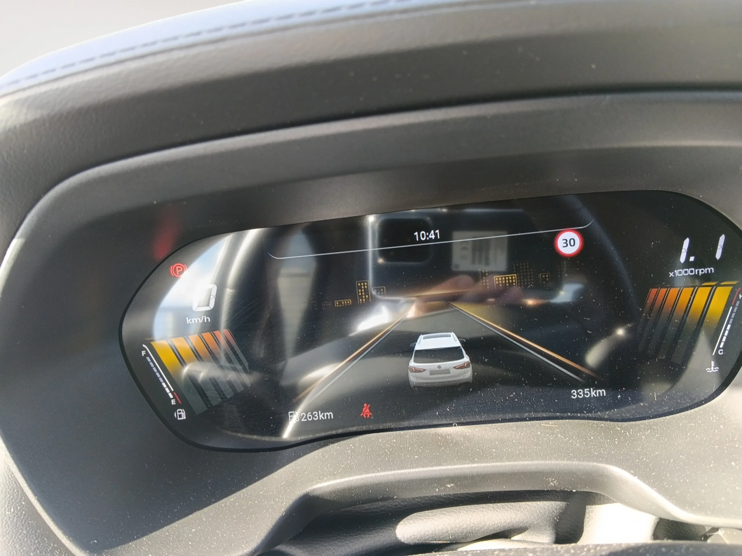 MG Zs 1.5 COMFORT - Foto 15