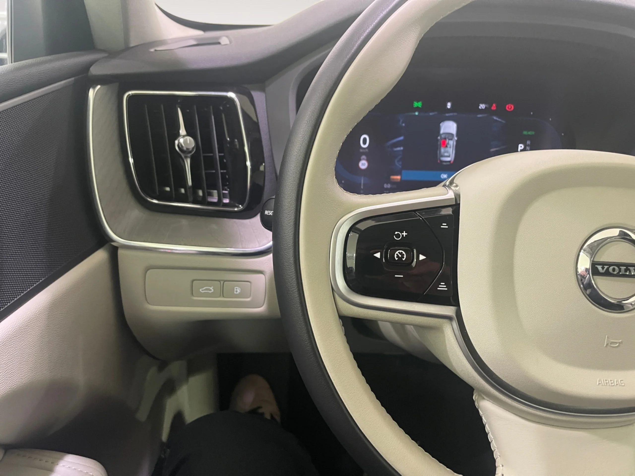 VOLVO XC60 2.0 T6 AWD RECHARGE PLUS DARK AUTO - Foto 12