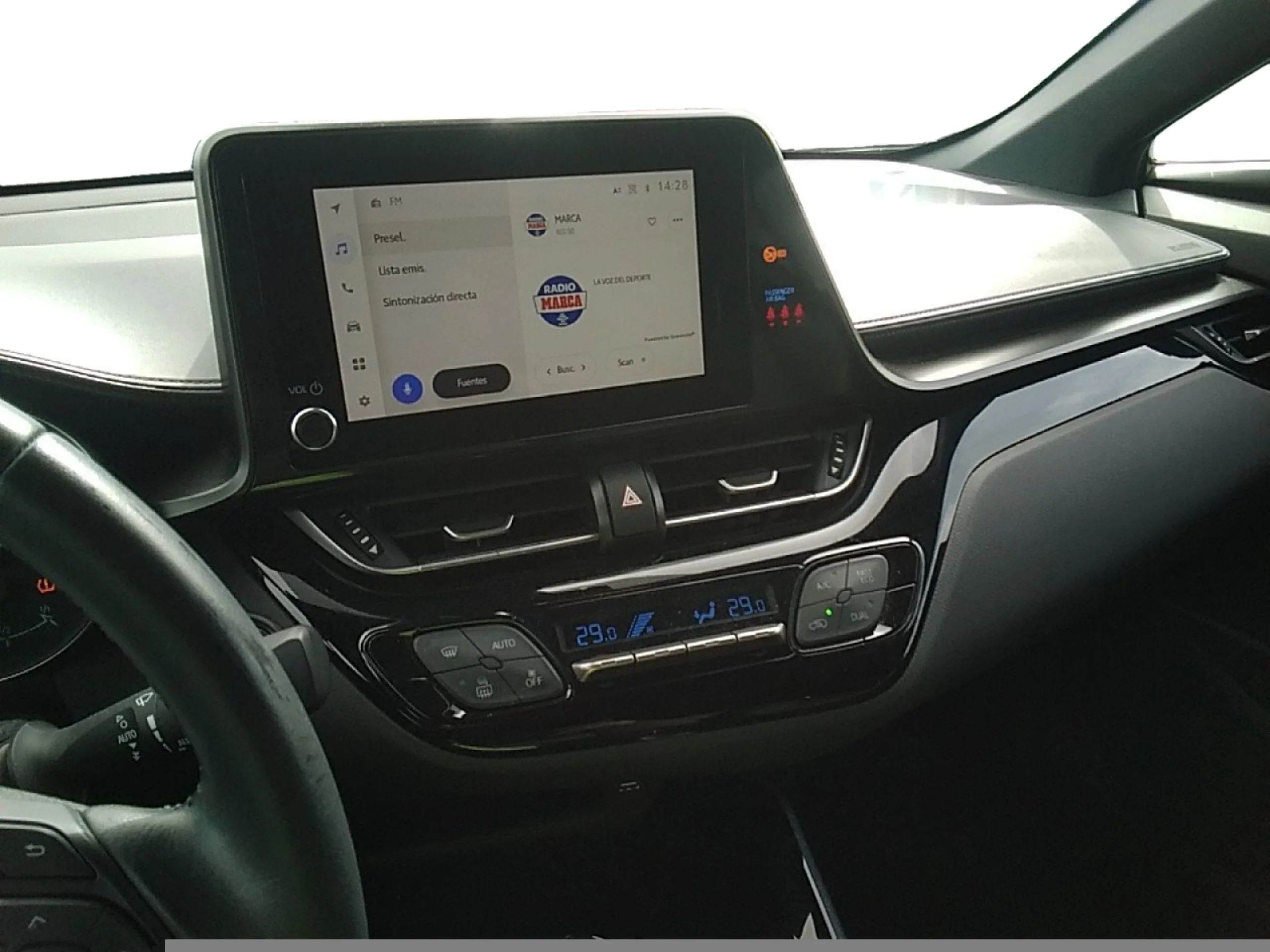 TOYOTA C HR 1.8 125H ADVANCE - Foto 11