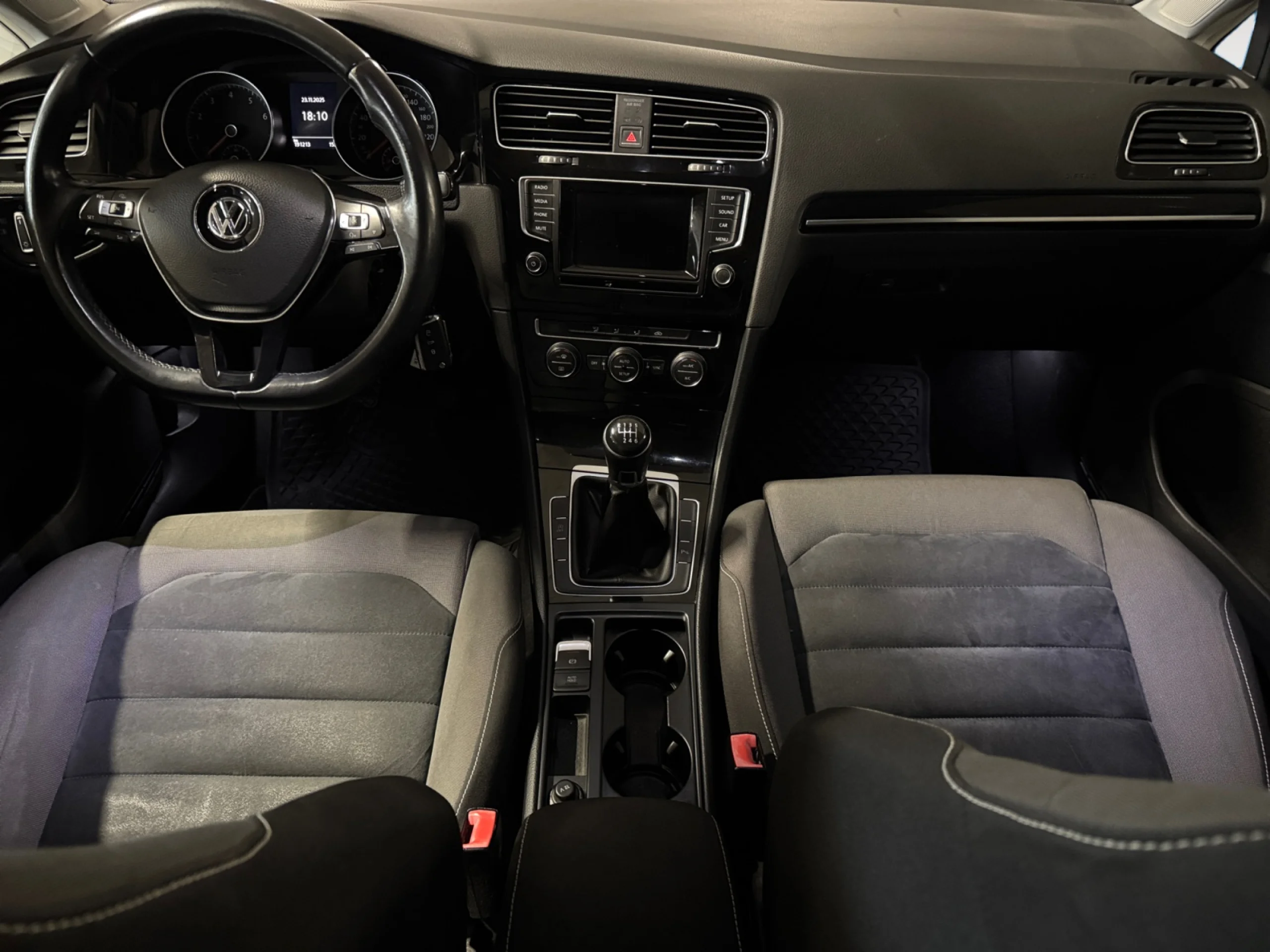 VOLKSWAGEN GOLF SPORT 1.4 TSI 122CV BMT - Foto 4