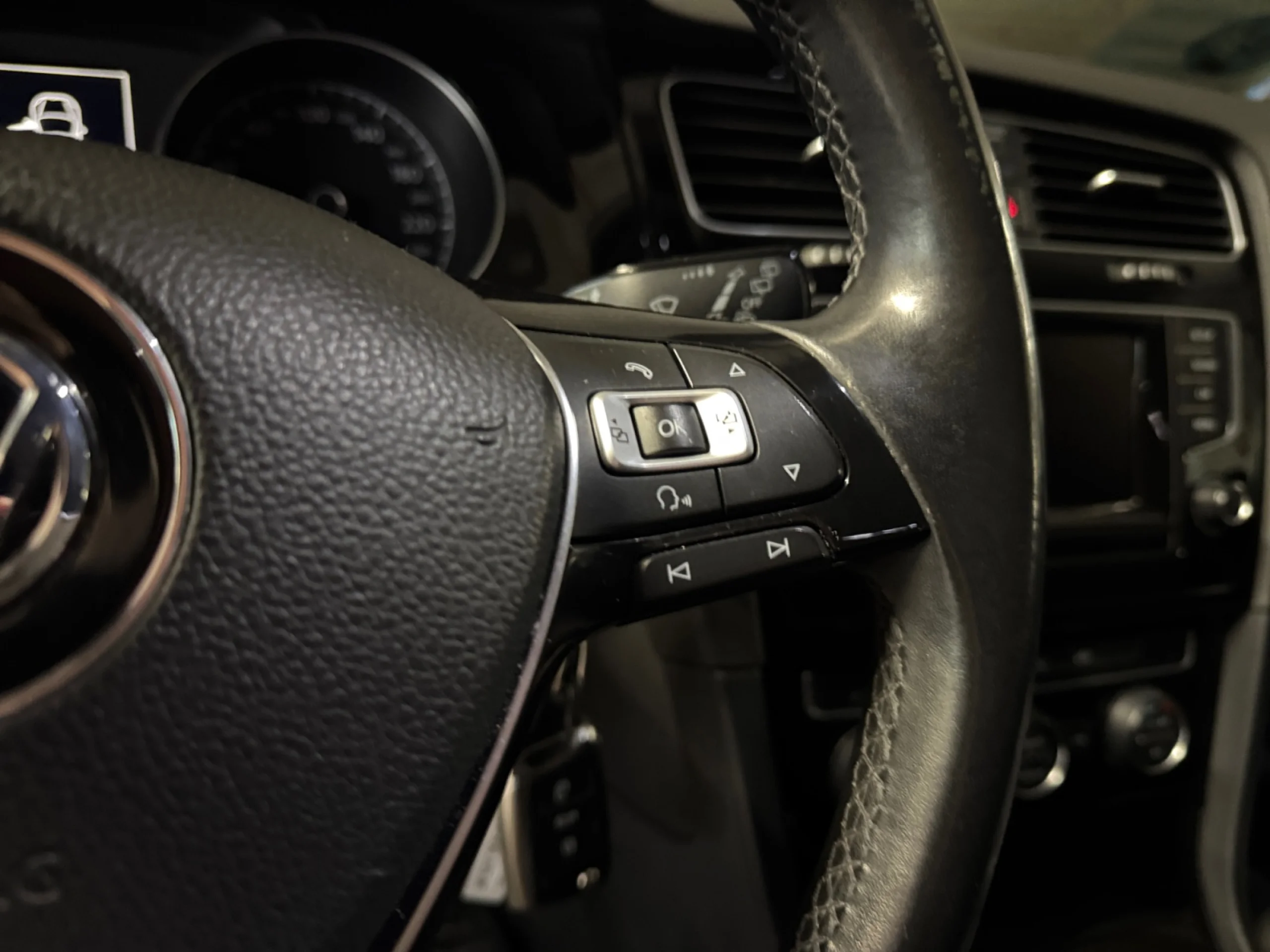 VOLKSWAGEN GOLF SPORT 1.4 TSI 122CV BMT - Foto 10