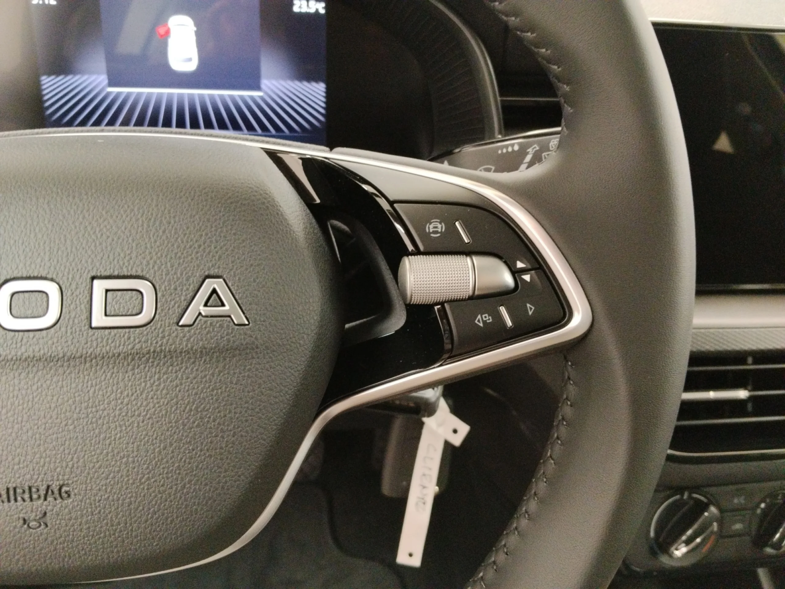 SKODA KAMIQ 1.0 TSI 85KW (115CV) GO - Foto 10