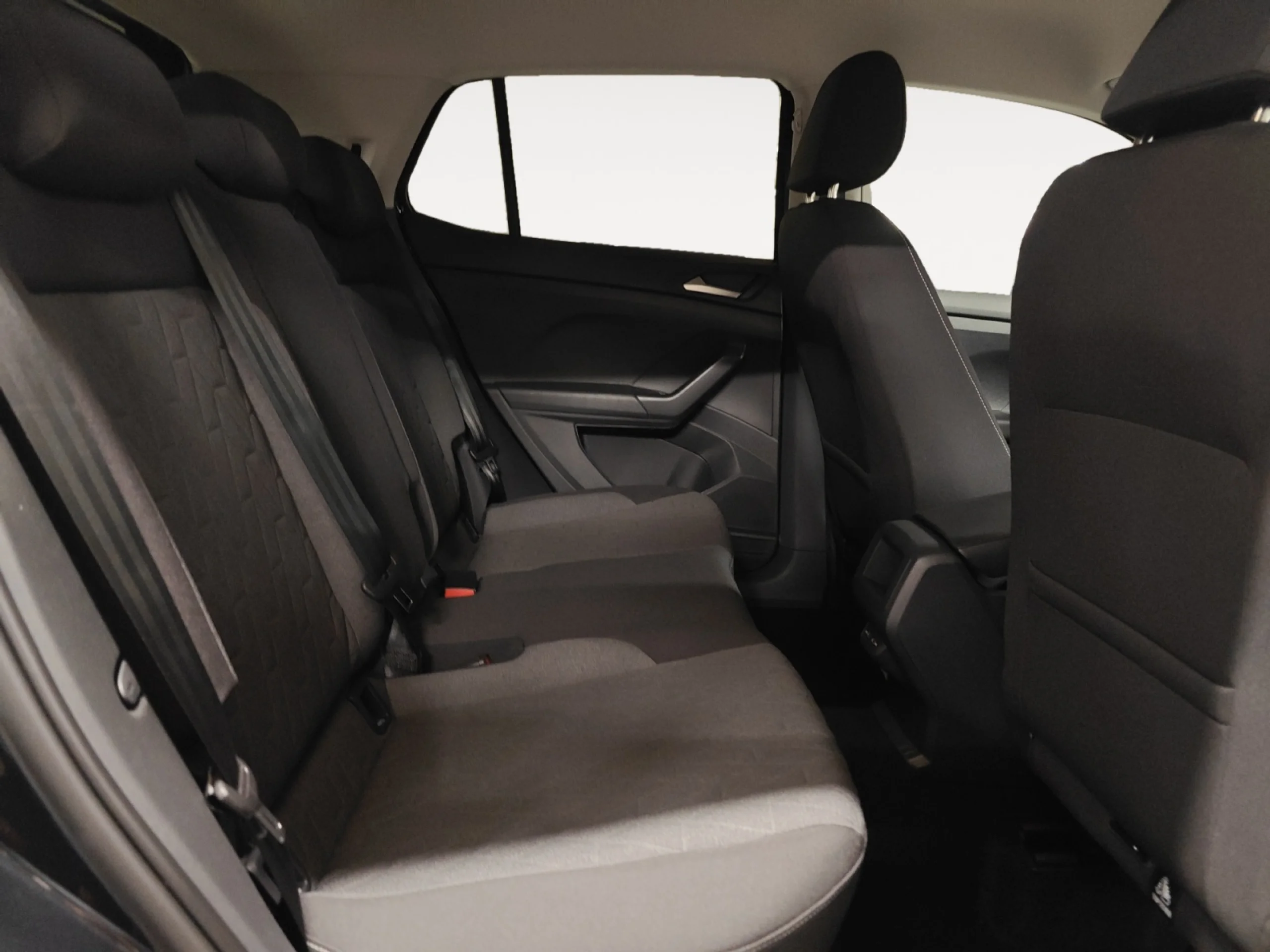 VOLKSWAGEN T CROSS ··MÁS·· 1.0 TSI 85KW (115CV) - Foto 6