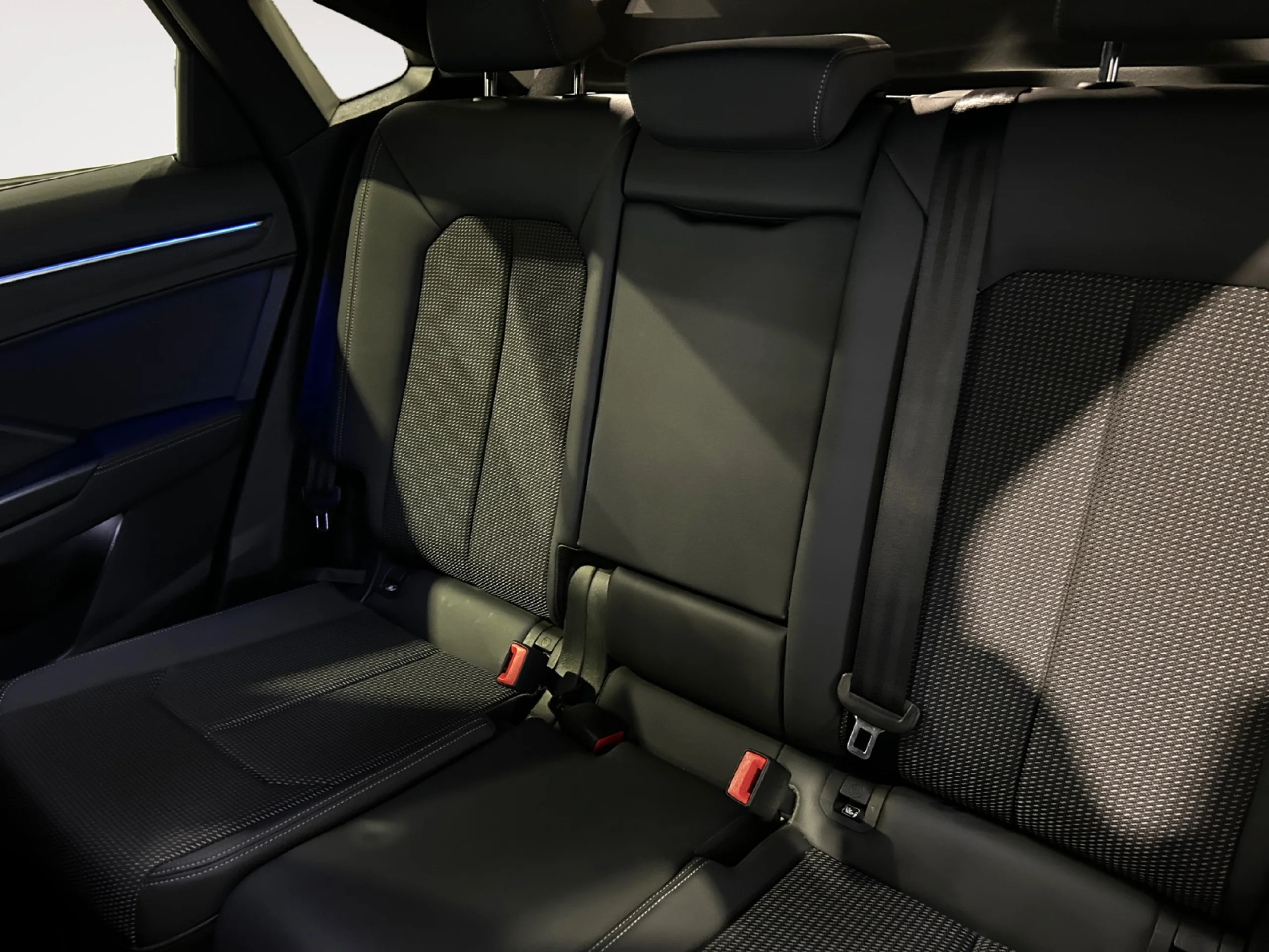 AUDI Q3 SPORTBACK S LINE 35 TDI 110KW (150CV) S TRONIC - Foto 6