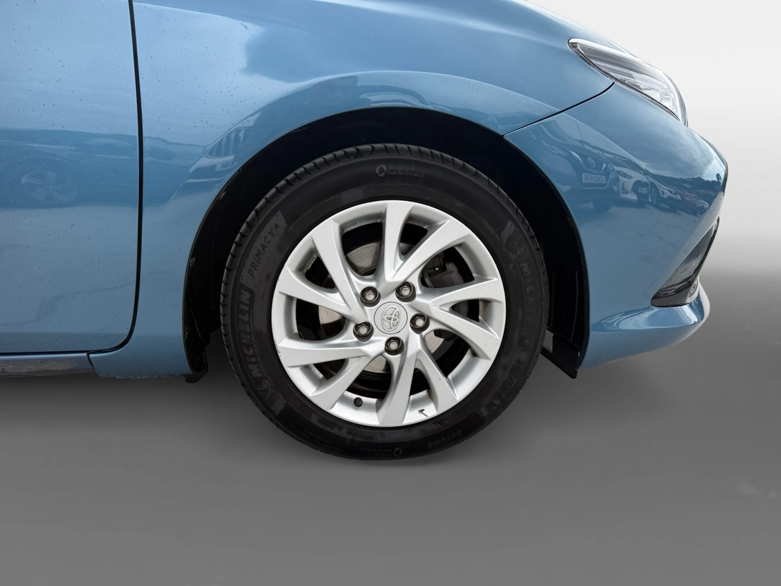 TOYOTA Auris 1.8 140H HYBRID ACTIVE - Foto 8