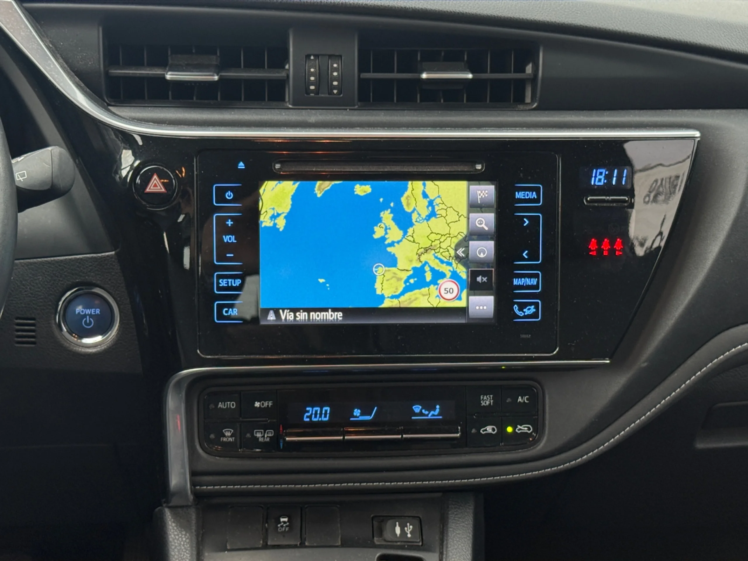 TOYOTA Auris 1.8 140H HYBRID ACTIVE - Foto 9