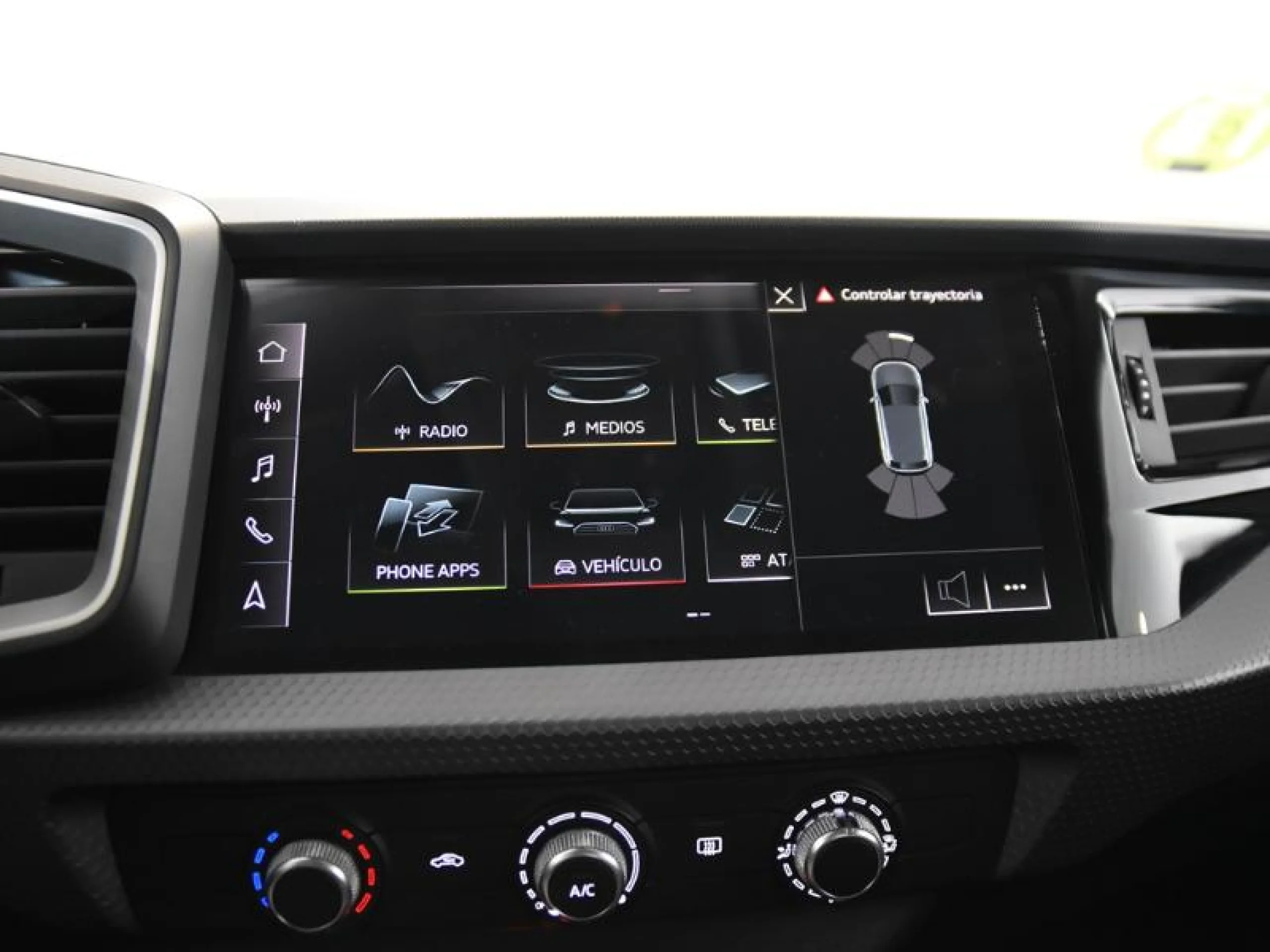 AUDI A1 SPORTBACK ADRENALIN 30 TFSI 85KW (116CV) - Foto 12