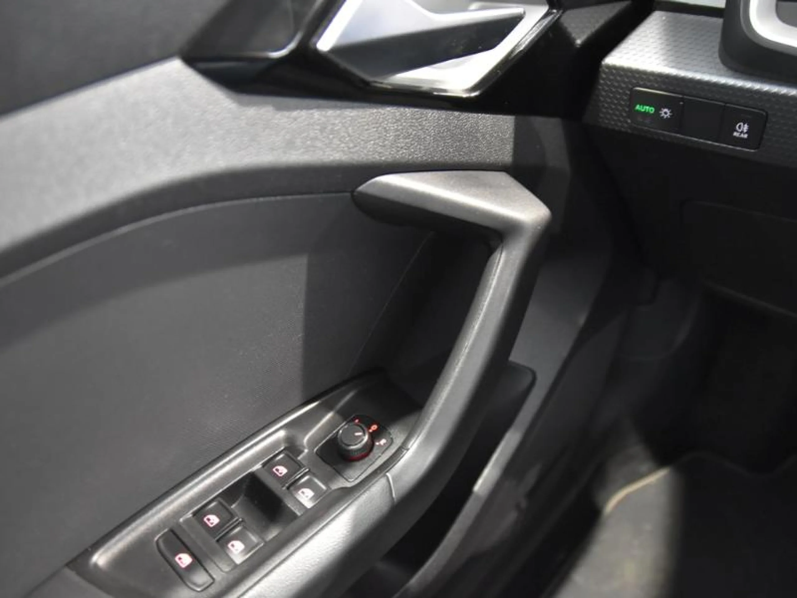 AUDI A1 SPORTBACK ADRENALIN 30 TFSI 85KW (116CV) - Foto 15