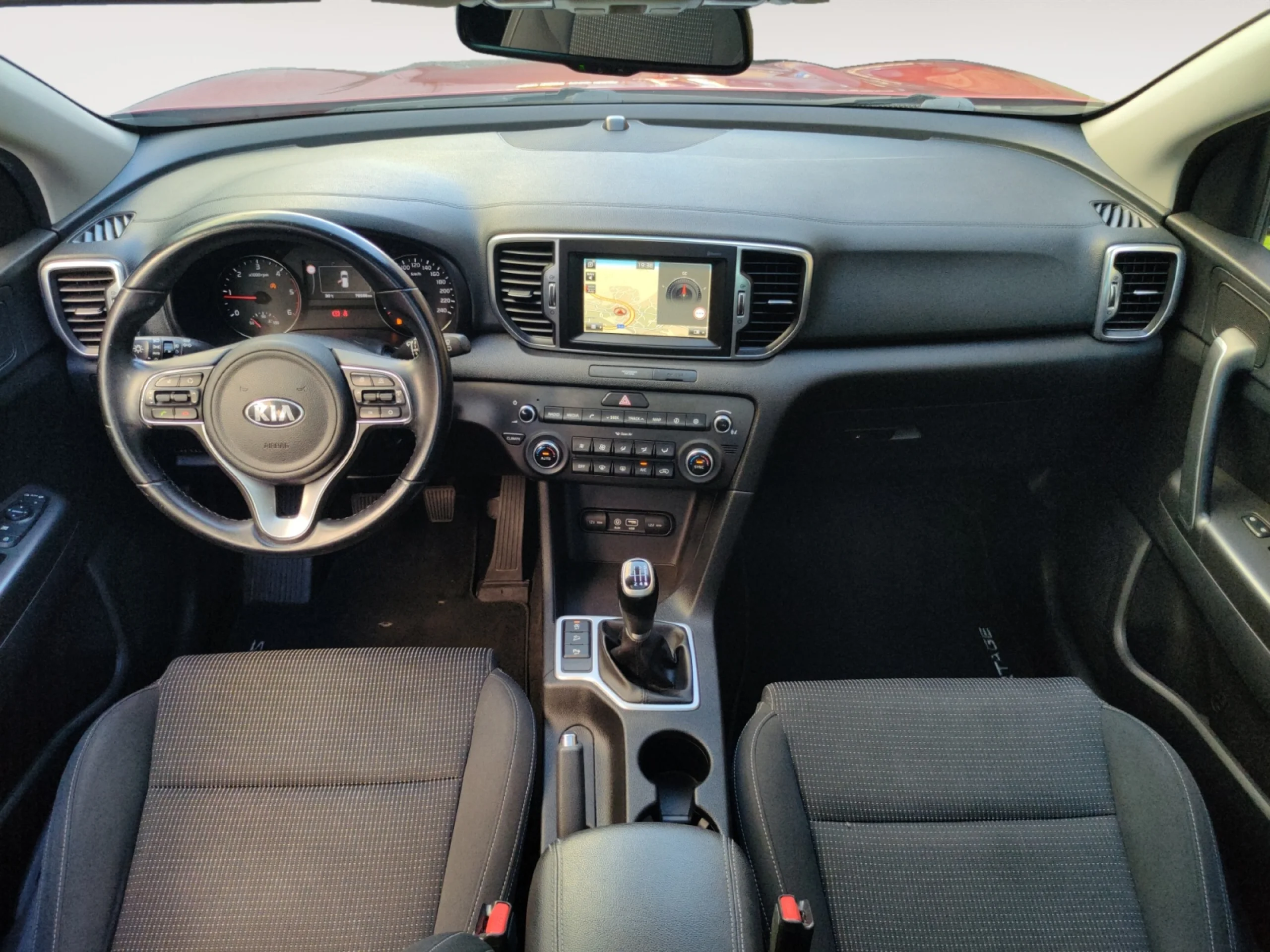 KIA SPORTAGE 1.7 CRDI VGT 115CV CONCEPT 4X2 ECO DYNAM - Foto 4