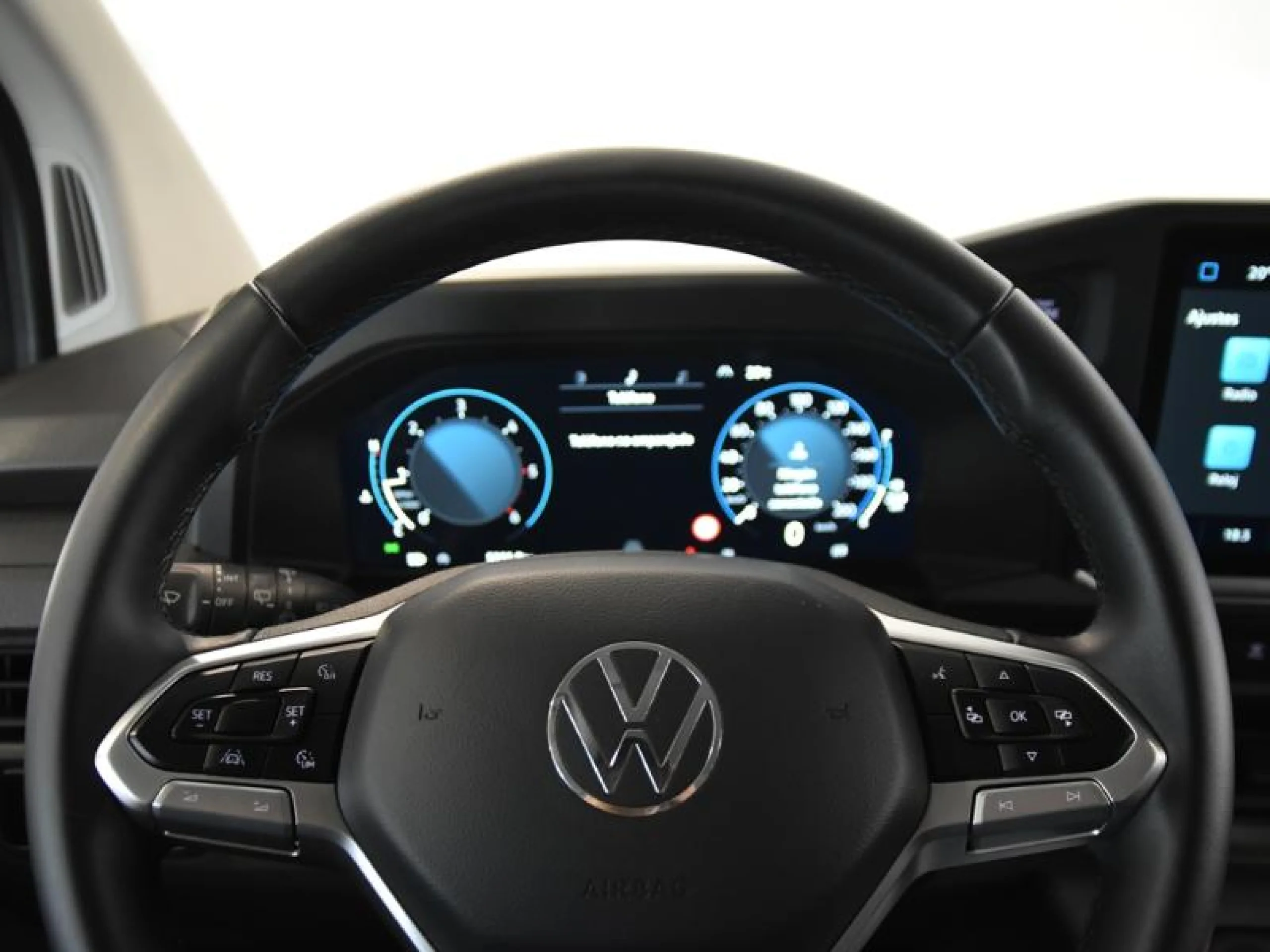 VOLKSWAGEN CARAVELLE CORTA 2.0 TDI 81 KW (110 CV) 6 VE - Foto 14