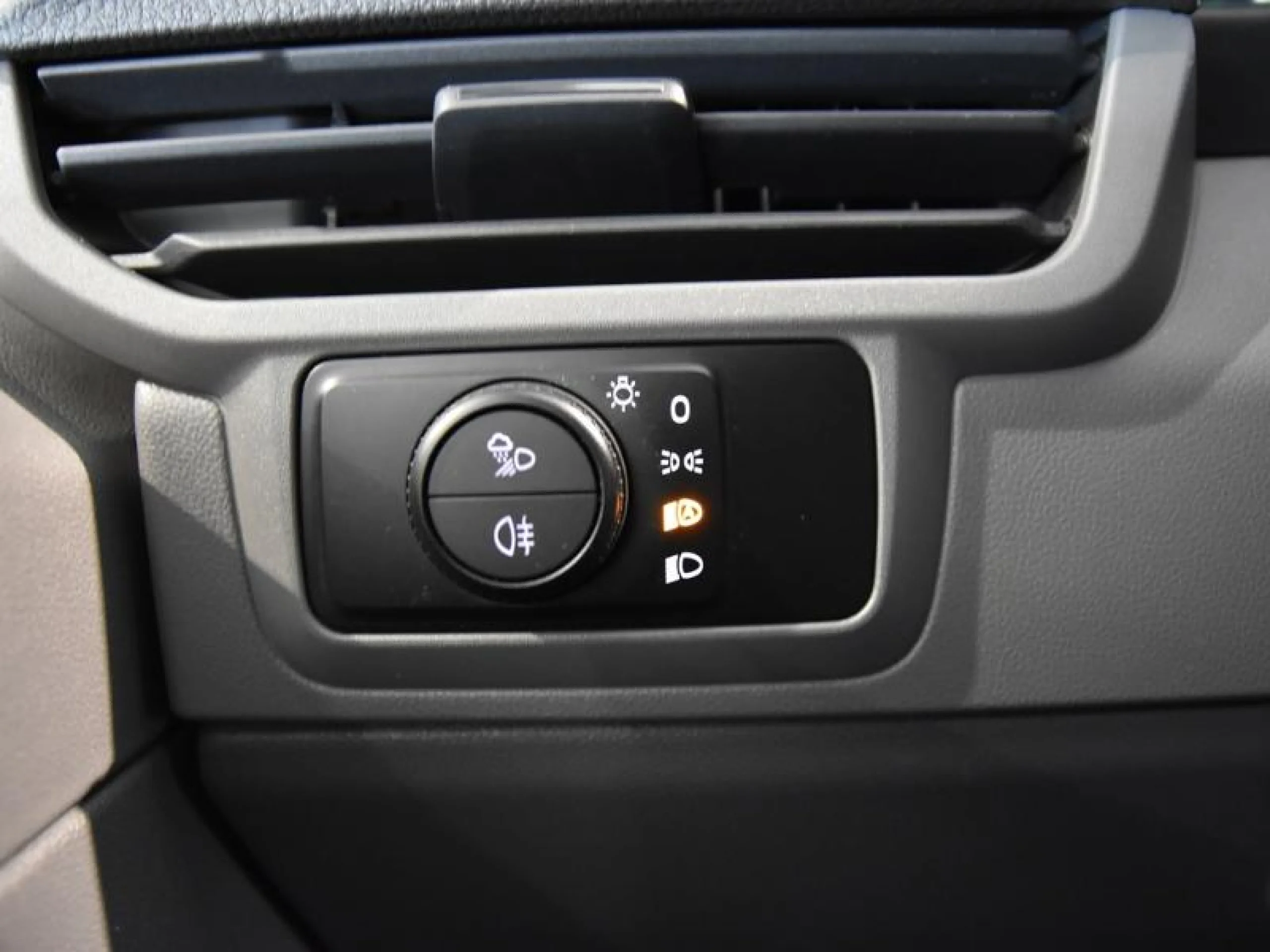 VOLKSWAGEN CARAVELLE CORTA 2.0 TDI 81 KW (110 CV) 6 VE - Foto 17