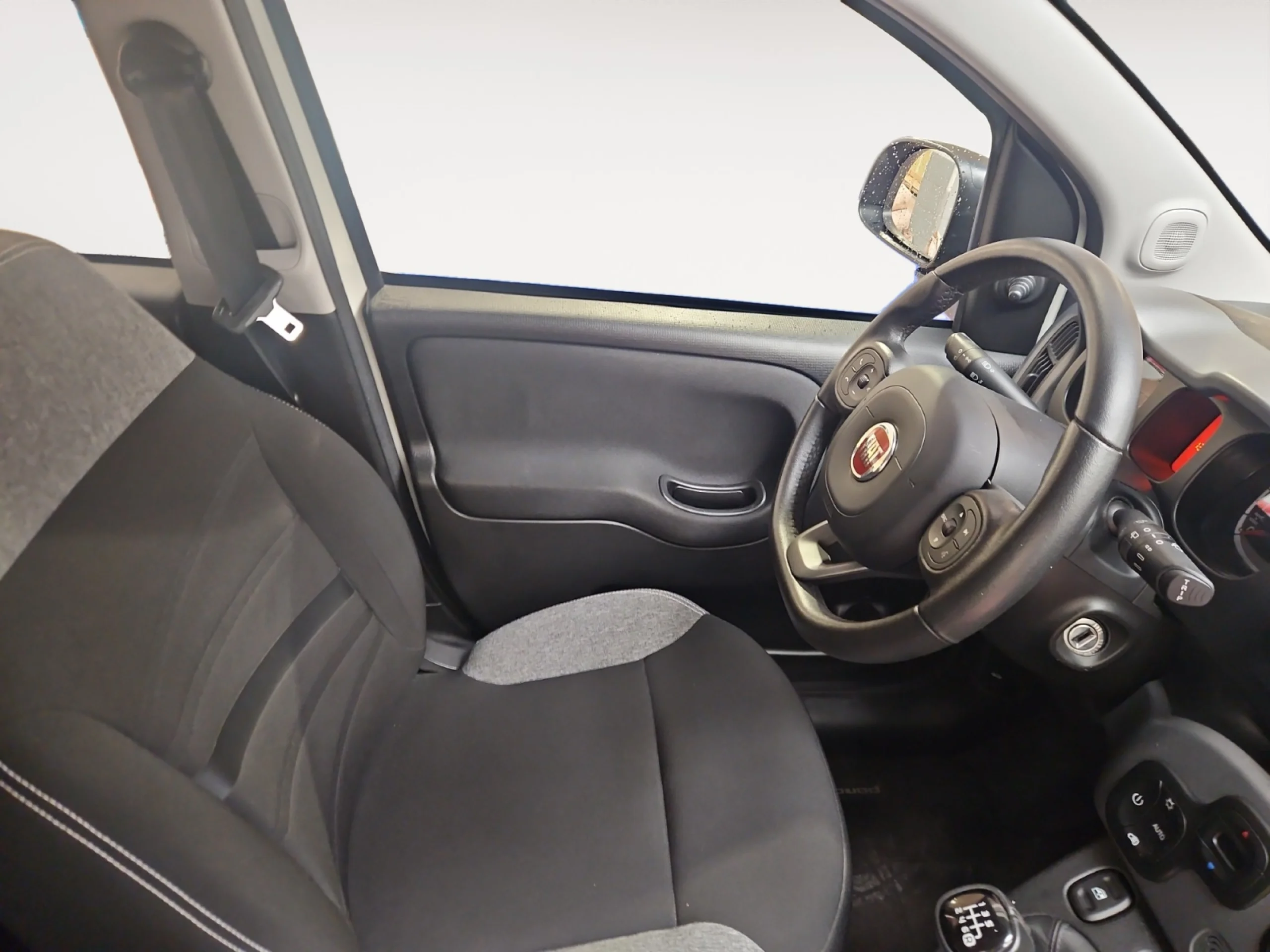 FIAT PANDA CITY LIFE HYBRID 1.0 GSE 51KW (70CV) - Foto 4