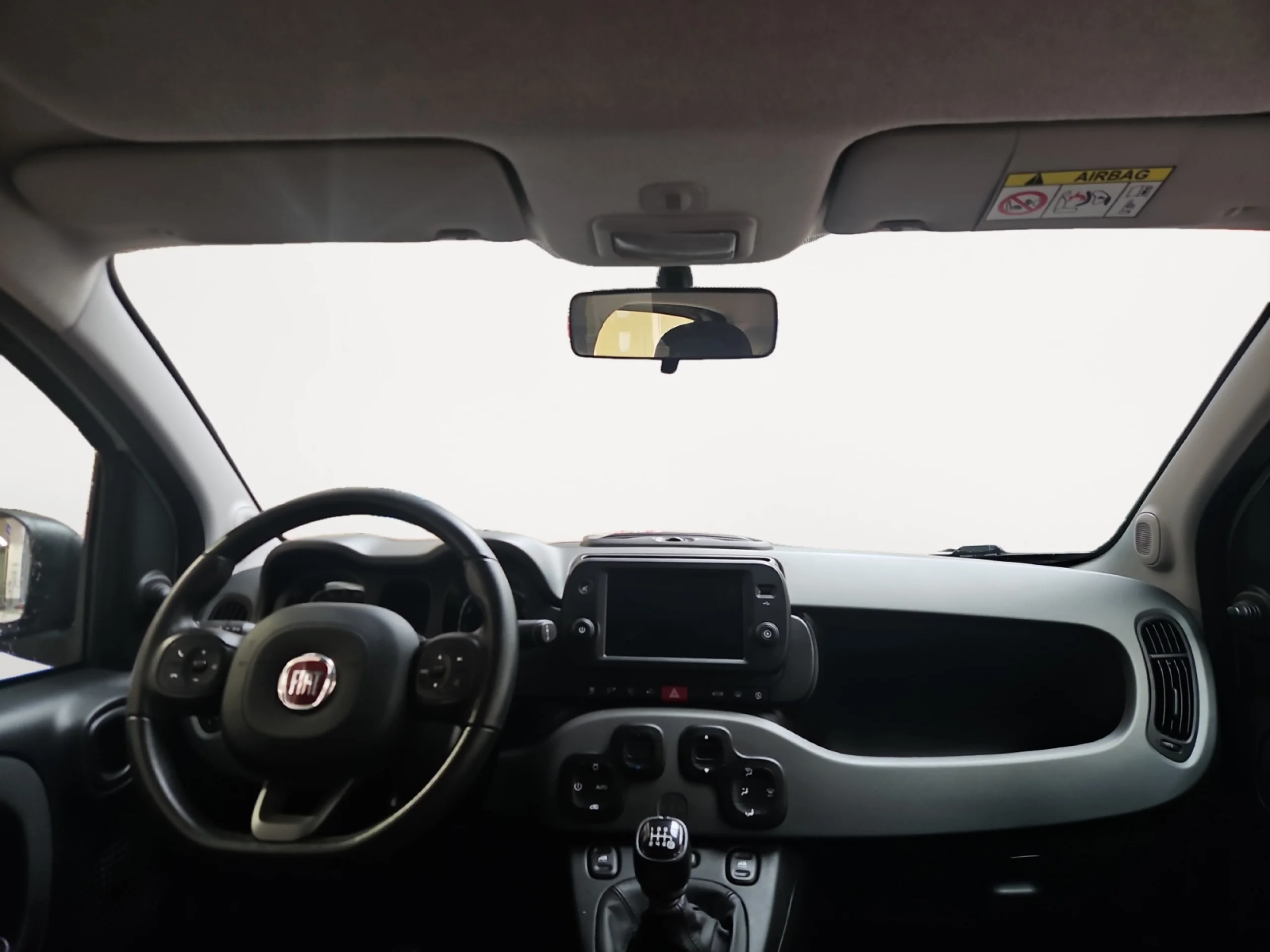 FIAT PANDA CITY LIFE HYBRID 1.0 GSE 51KW (70CV) - Foto 7
