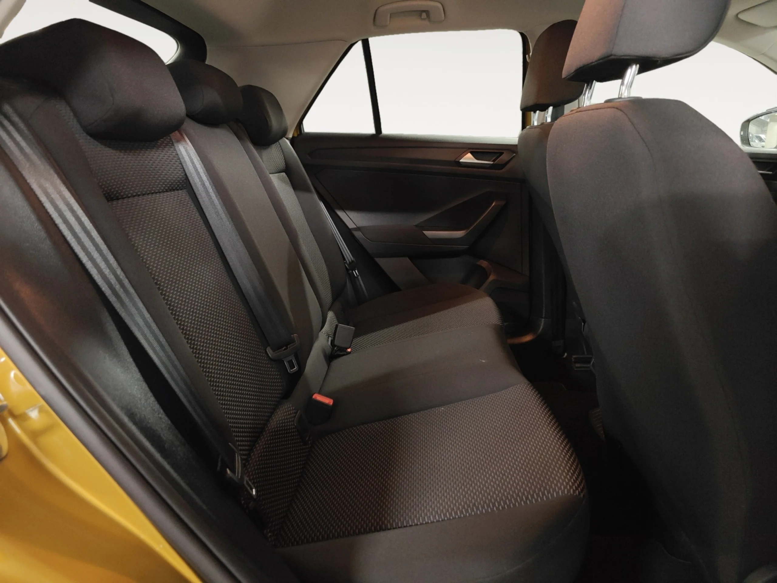 VOLKSWAGEN T ROC EDITION 1.0 TSI 85KW (115CV) - Foto 6