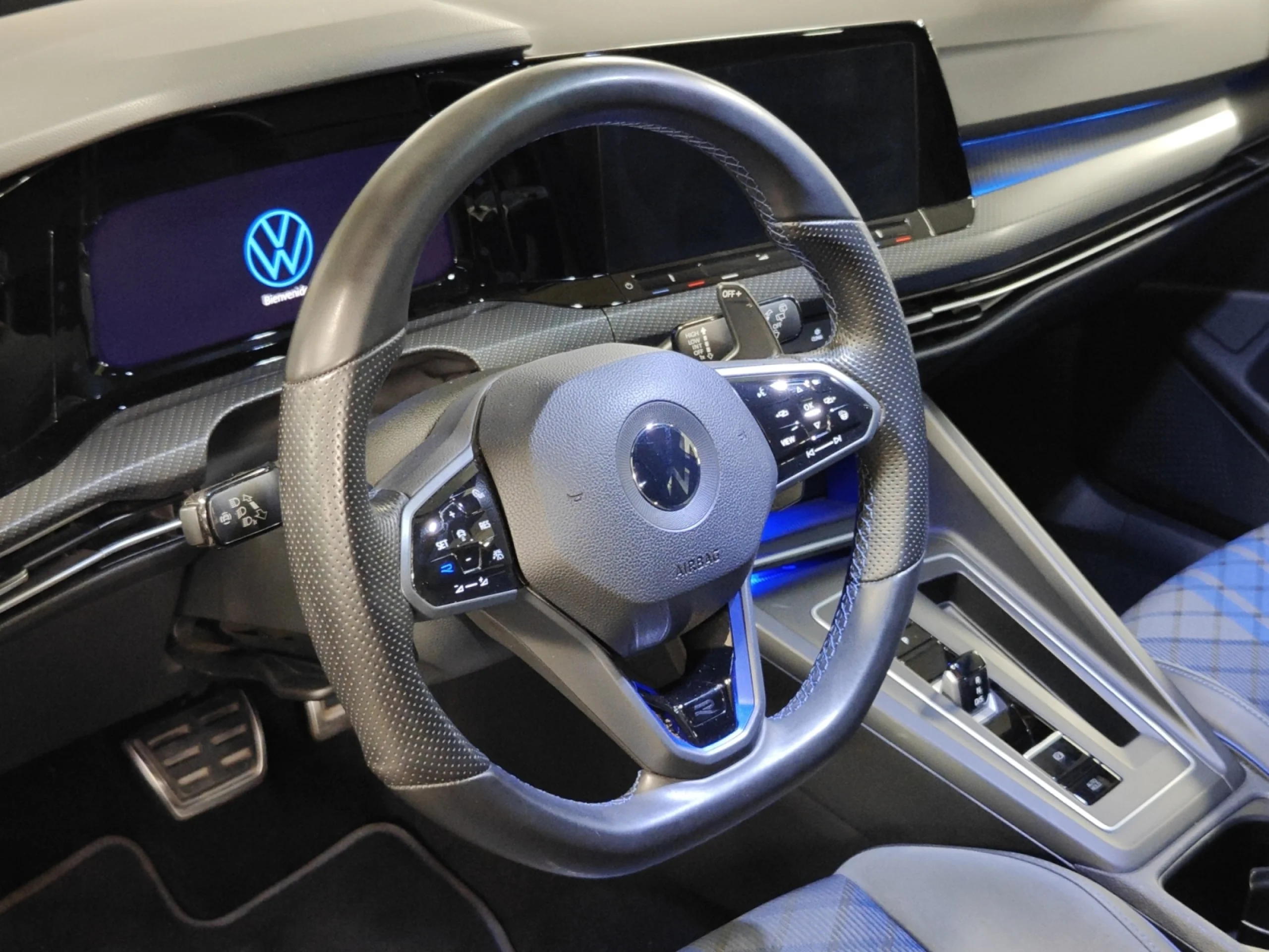 VOLKSWAGEN GOLF R 2.0 TSI 235KW (320CV) 4MOTION DSG - Foto 9