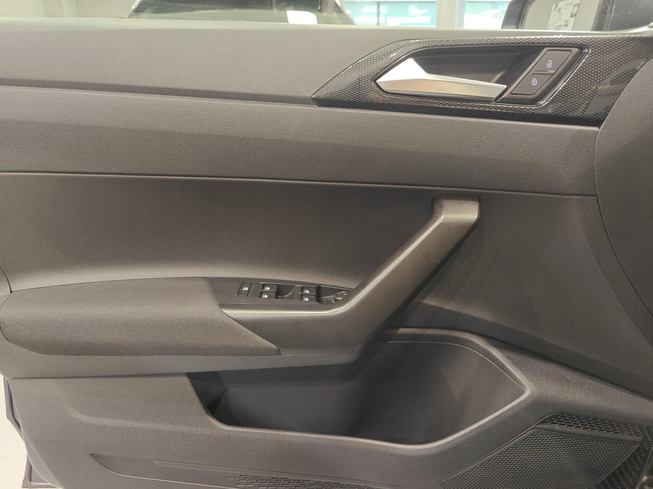 VOLKSWAGEN POLO LIFE 1.0 TSI 70KW (95CV) - Foto 13