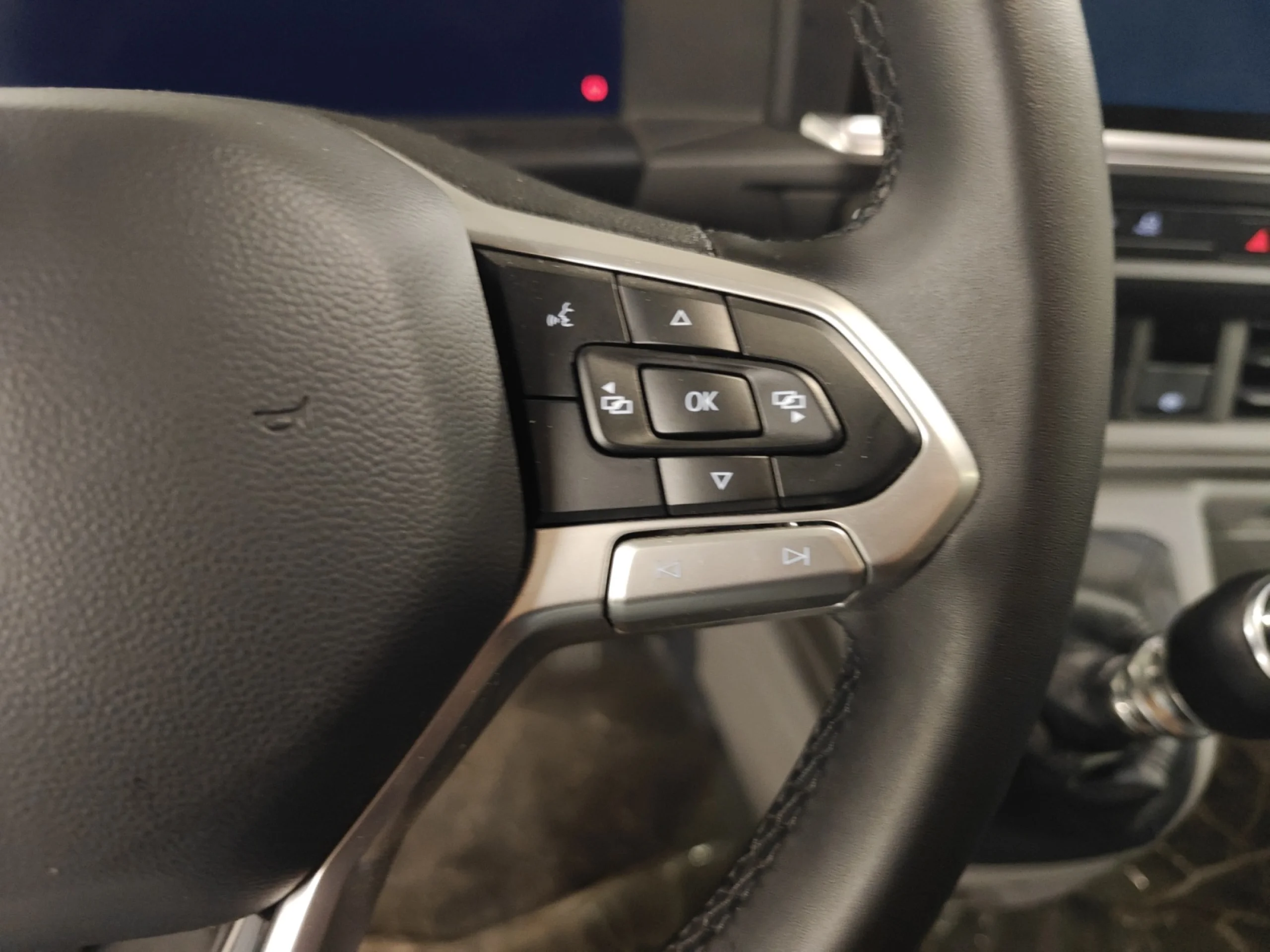 VOLKSWAGEN CARAVELLE CORTA 2.0 TDI 110 KW (150 CV) 6 VEL - Foto 10