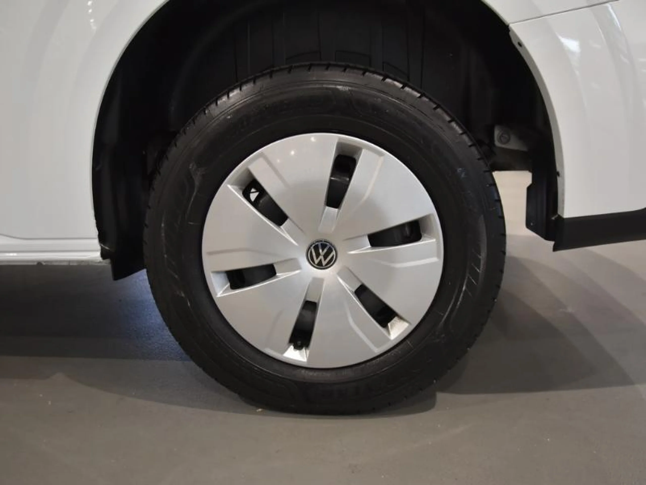 VOLKSWAGEN CARAVELLE CORTA 2.0 TDI 81 KW (110 CV) 6 VE - Foto 8