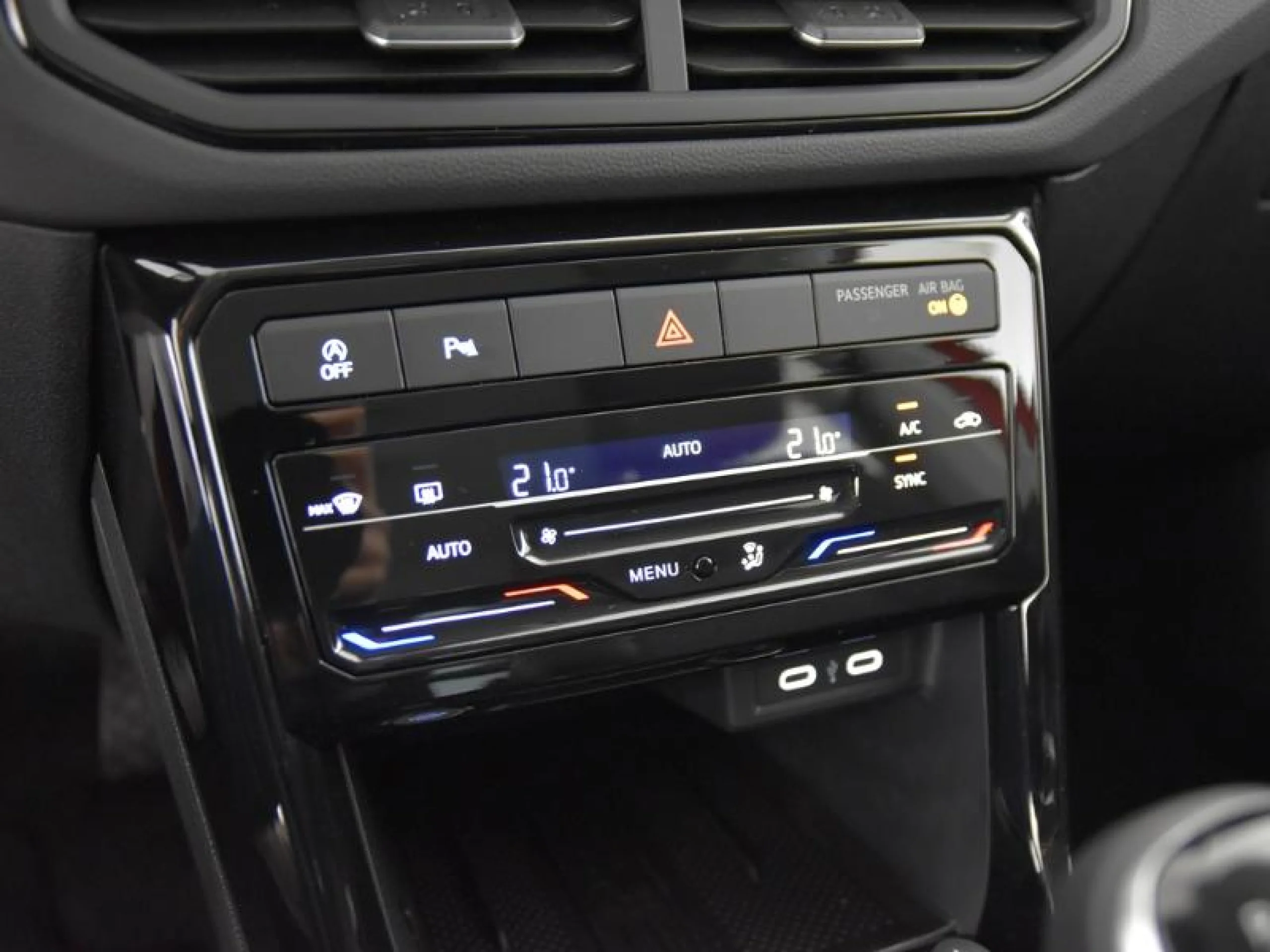 VOLKSWAGEN T CROSS T CROSS MÁS  1.0 TSI 85 KW (116 CV)  6 VEL. - Foto 11