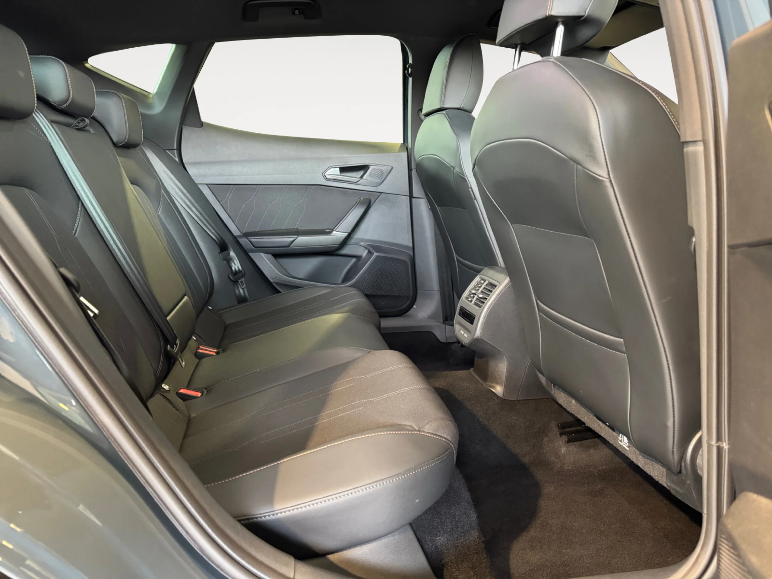 CUPRA FORMENTOR 1.5 TSI 110KW (150 CV) - Foto 6